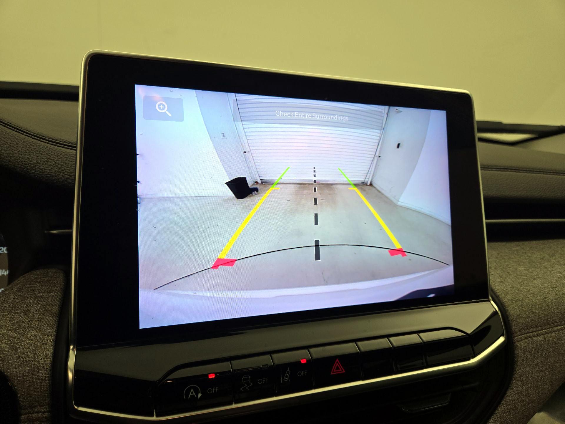 Thumbnail: 2022 Jeep Compass - 14