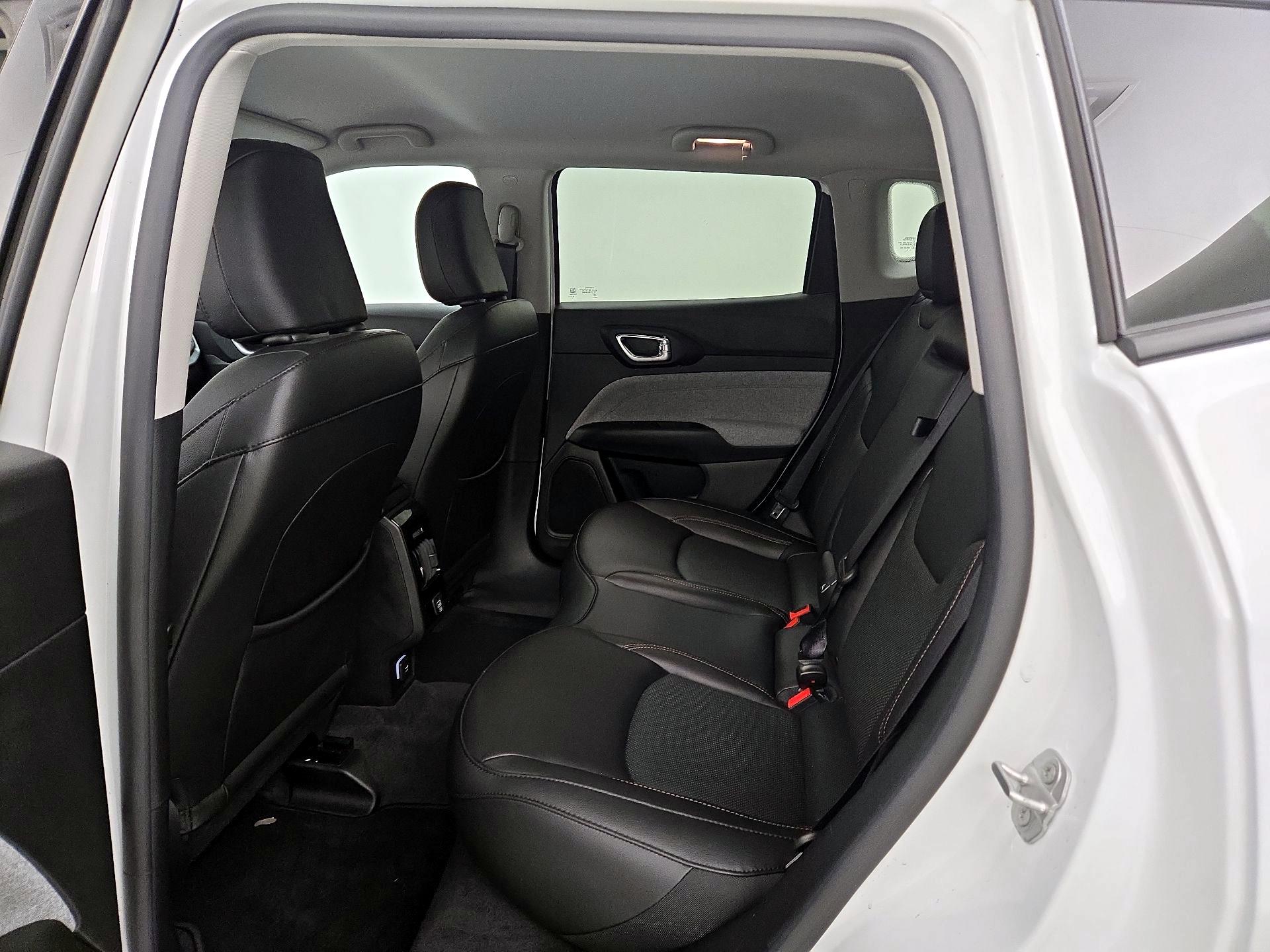 Thumbnail: 2022 Jeep Compass - 19