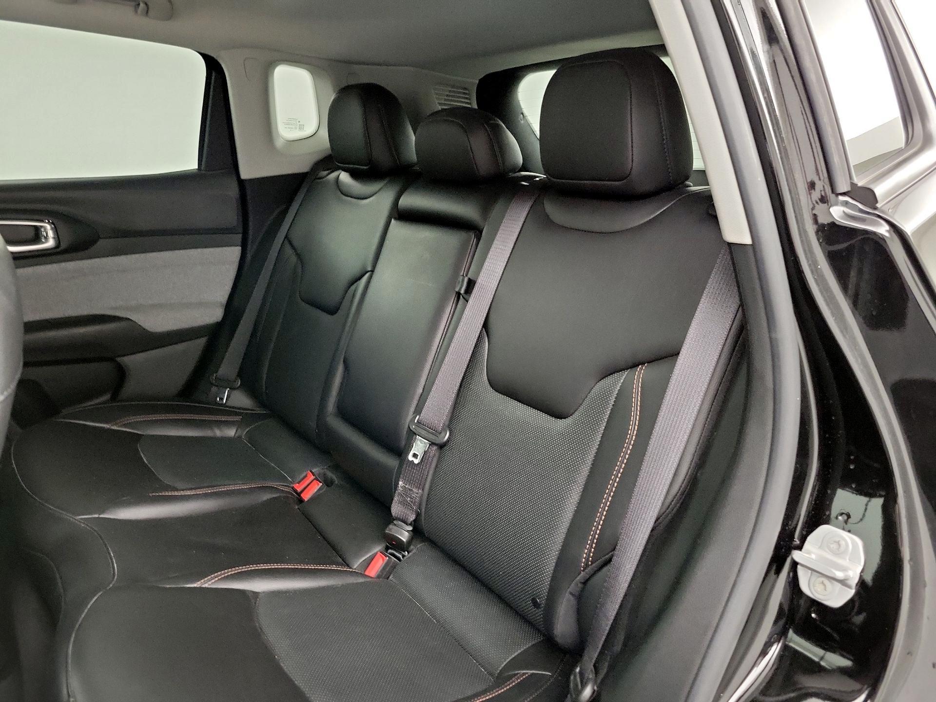 Thumbnail: 2022 Jeep Compass - 19