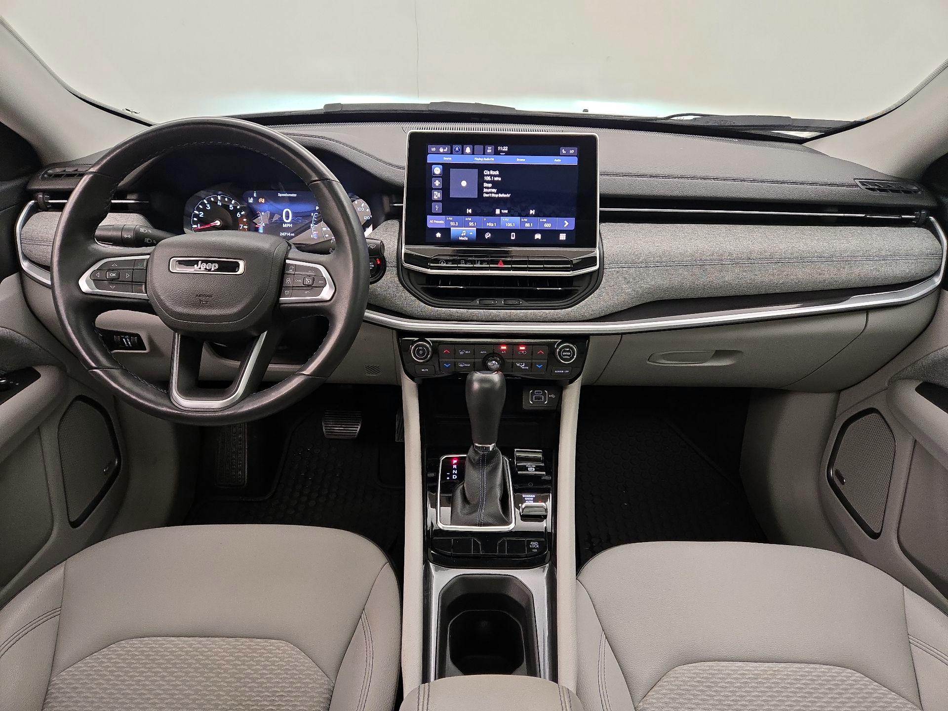 Thumbnail: 2022 Jeep Compass - 9