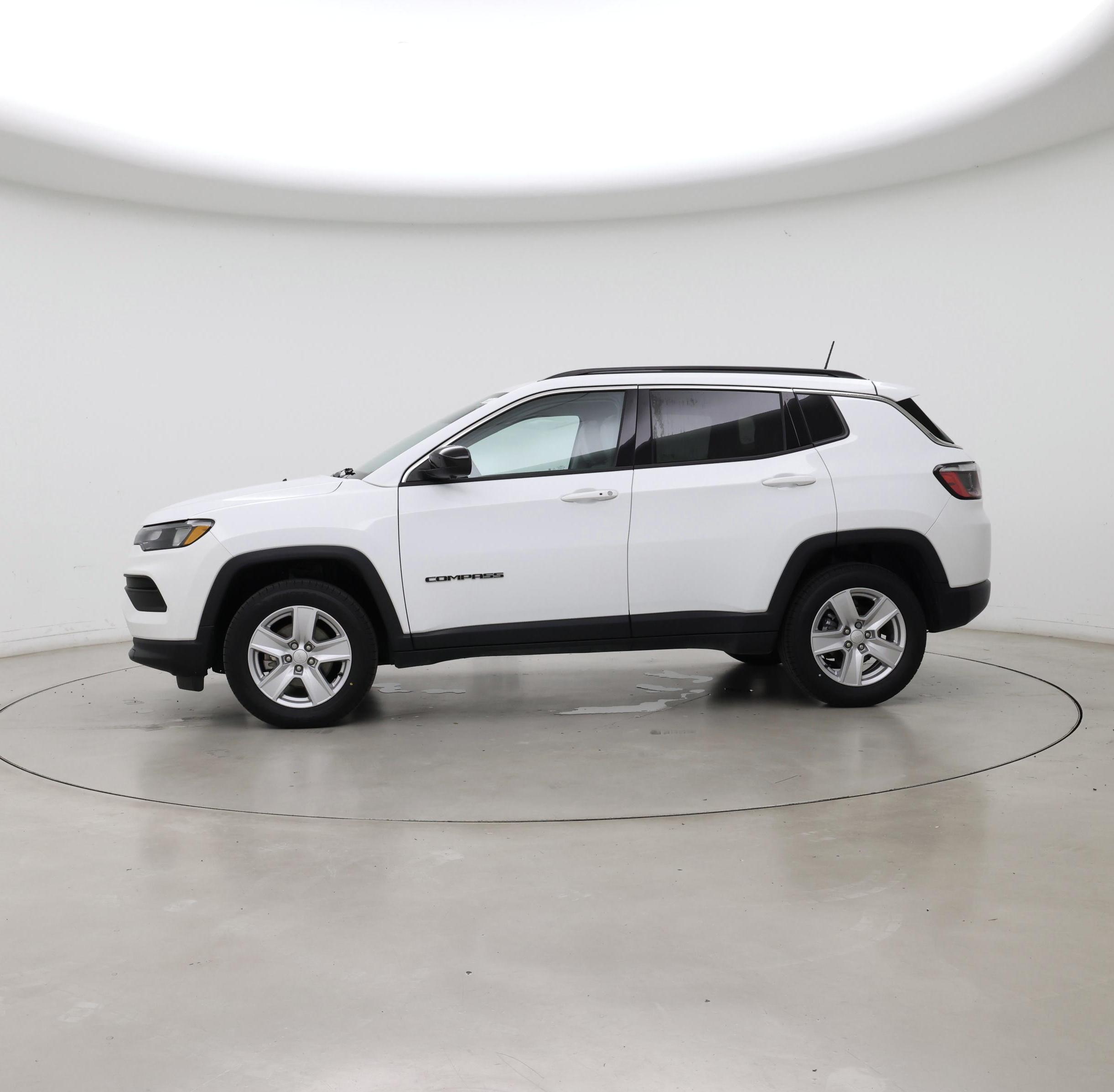 Thumbnail: 2022 Jeep Compass - 3