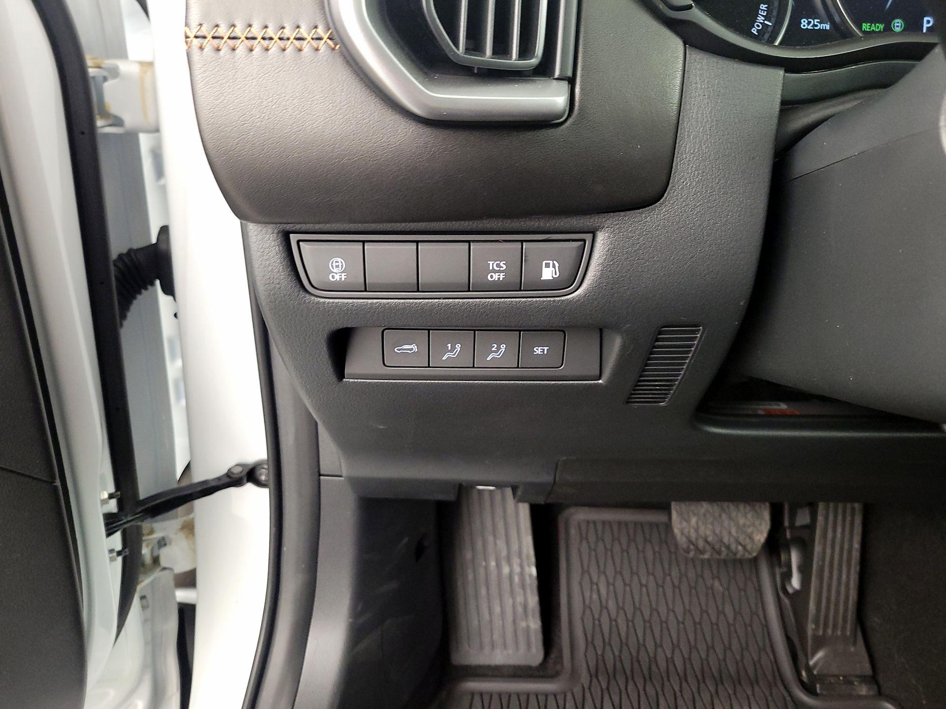 Thumbnail: 2025 Mazda CX-50 - 13