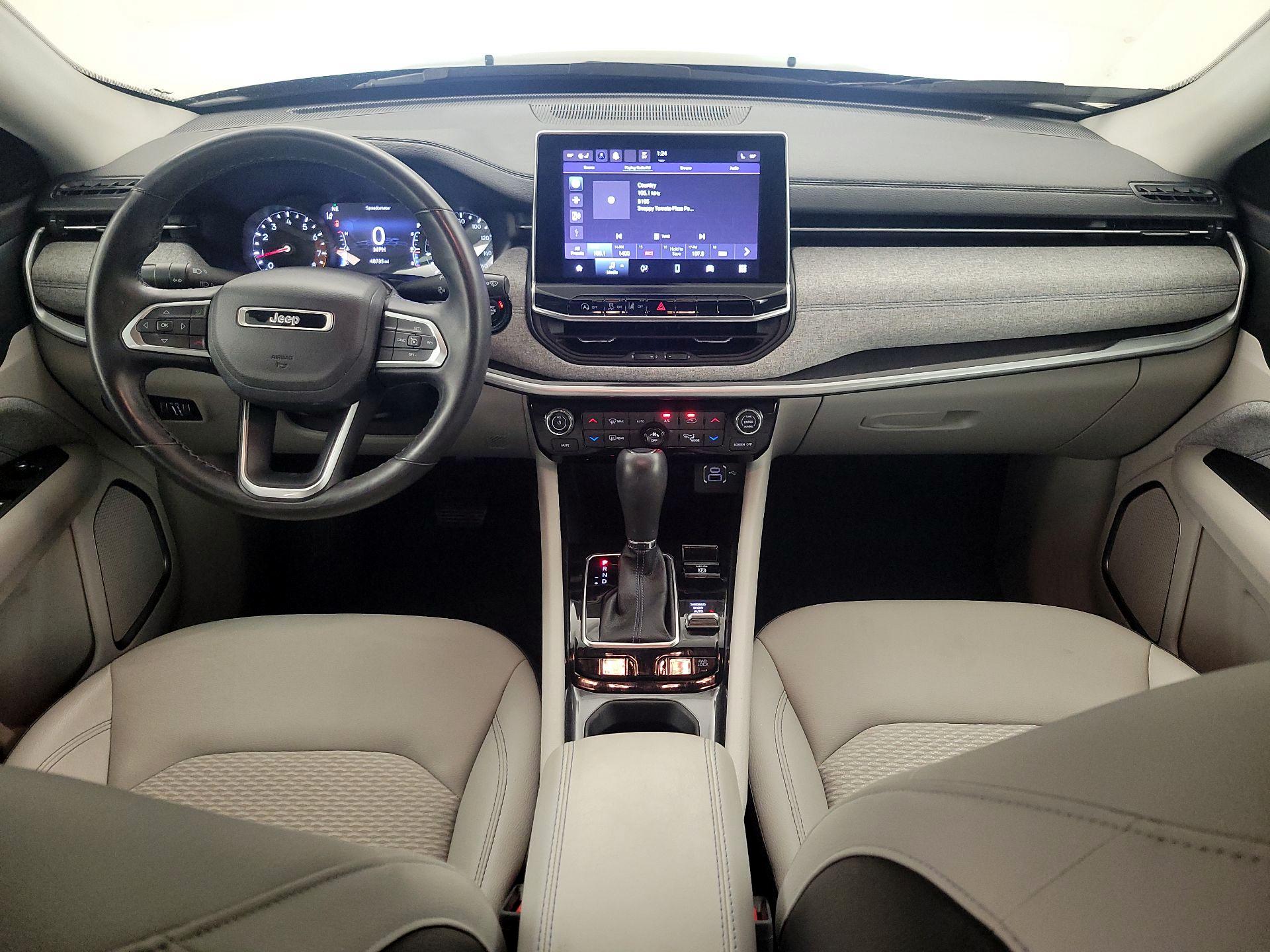 Thumbnail: 2022 Jeep Compass - 9