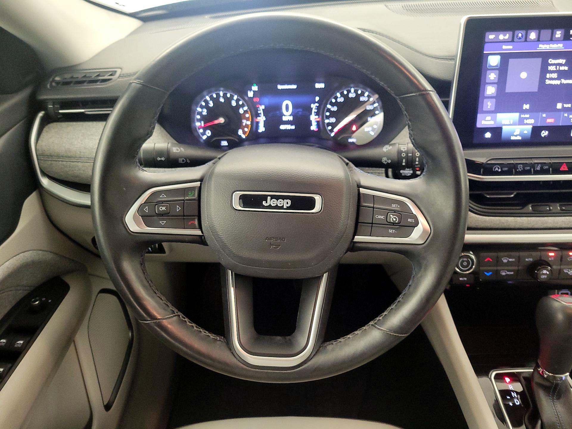 Thumbnail: 2022 Jeep Compass - 10