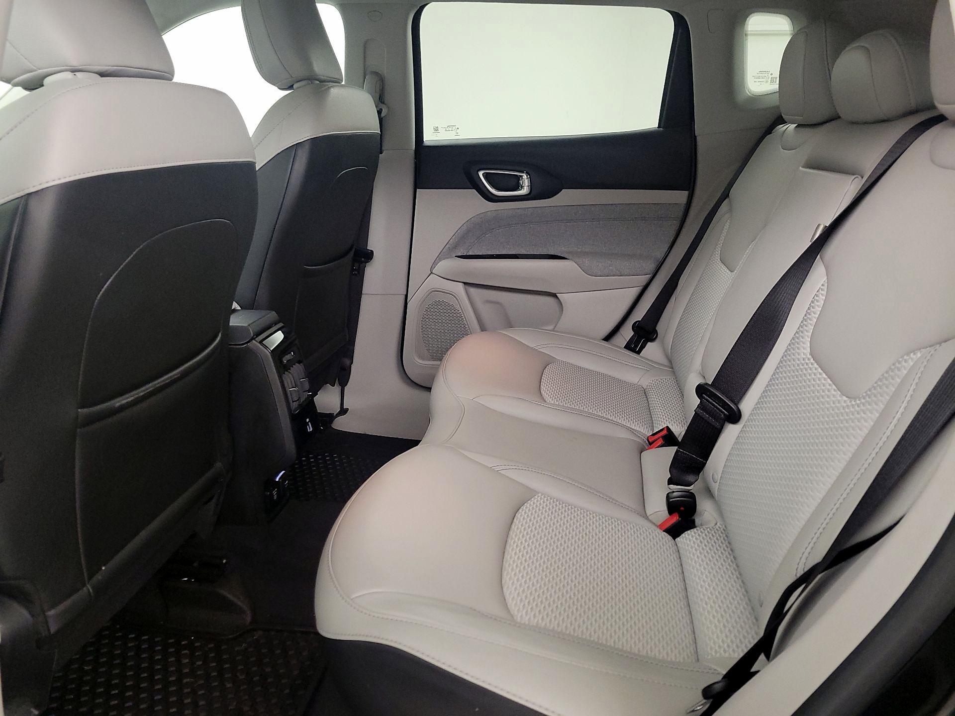 Thumbnail: 2022 Jeep Compass - 19