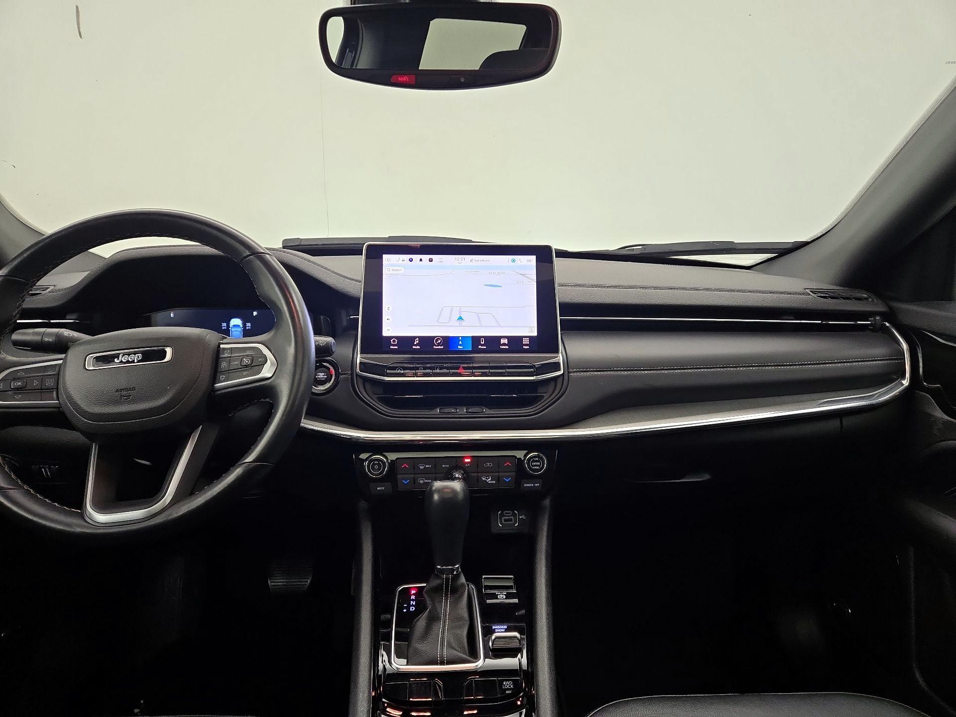 Thumbnail: 2022 Jeep Compass - 9