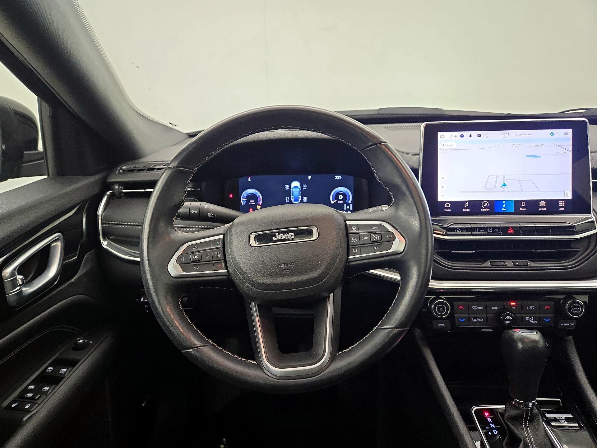 Thumbnail: 2022 Jeep Compass - 10