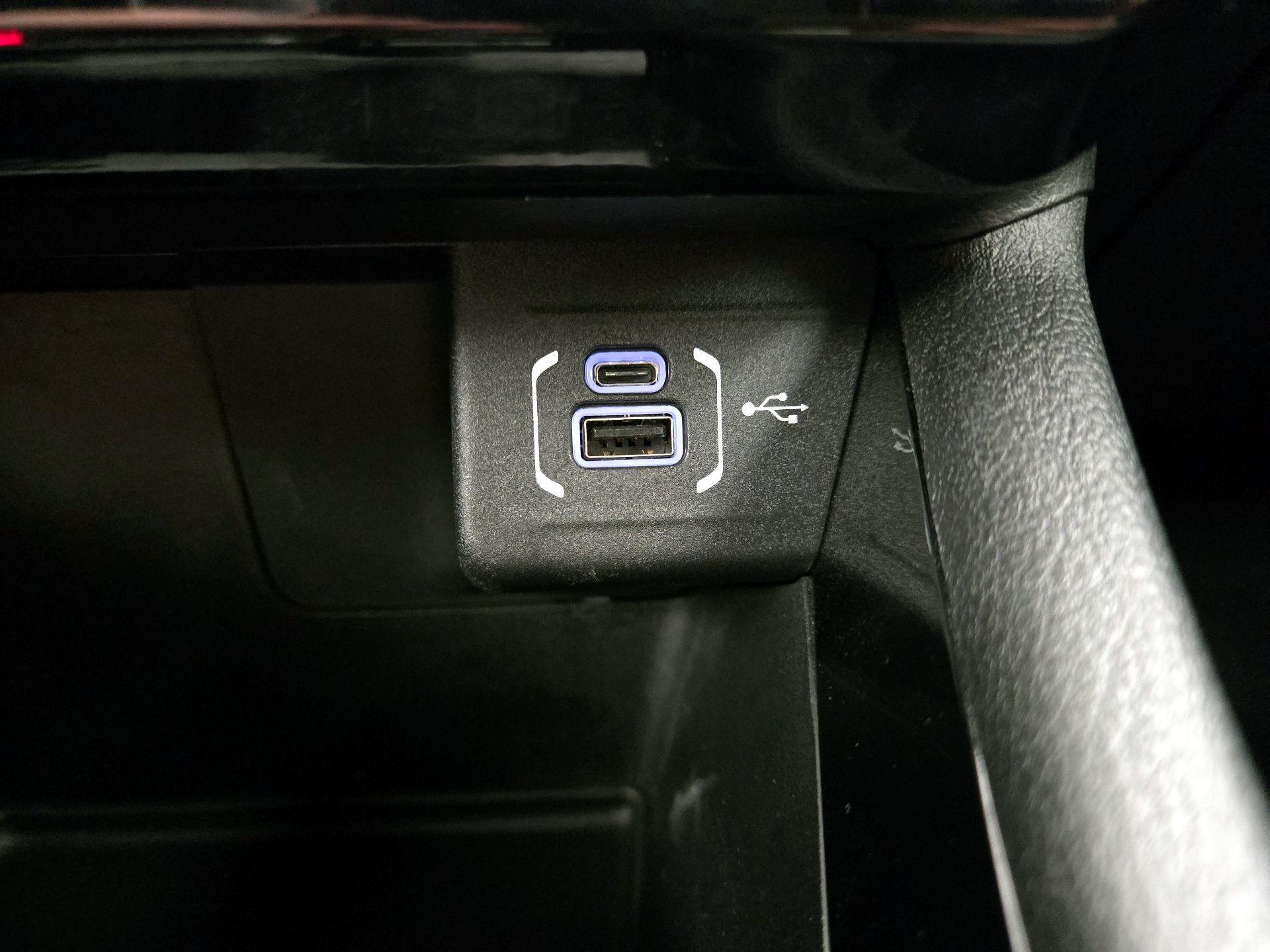 Thumbnail: 2022 Jeep Compass - 19