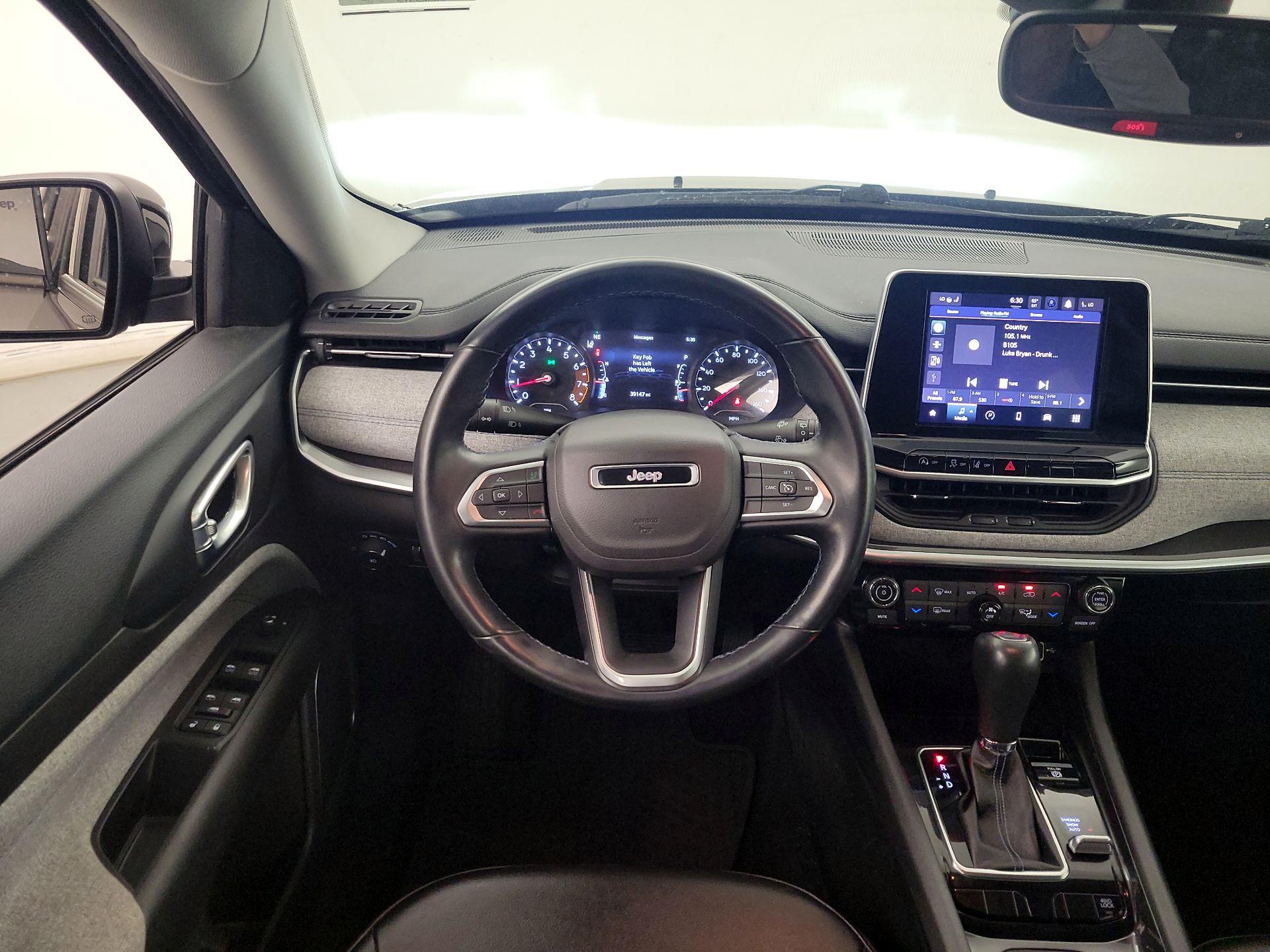 Thumbnail: 2022 Jeep Compass - 10