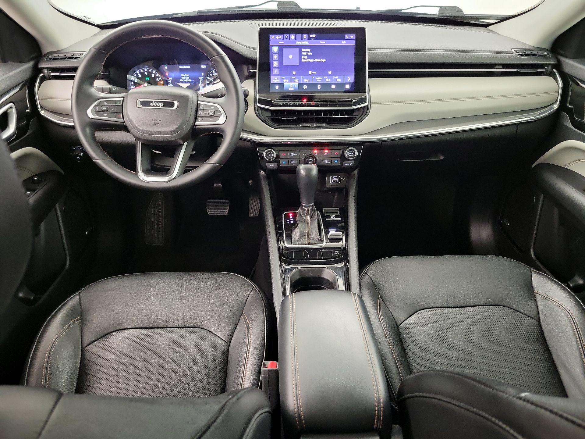Thumbnail: 2022 Jeep Compass - 9
