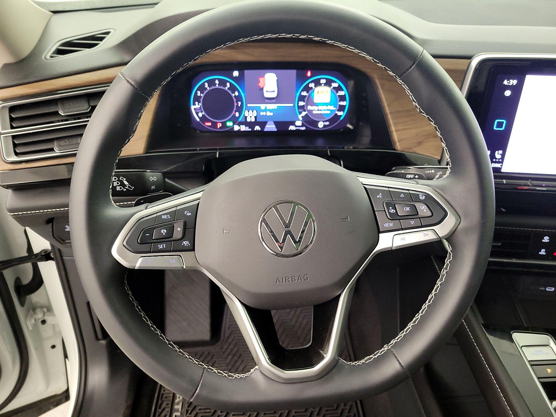 Thumbnail: 2024 Volkswagen Atlas - 10