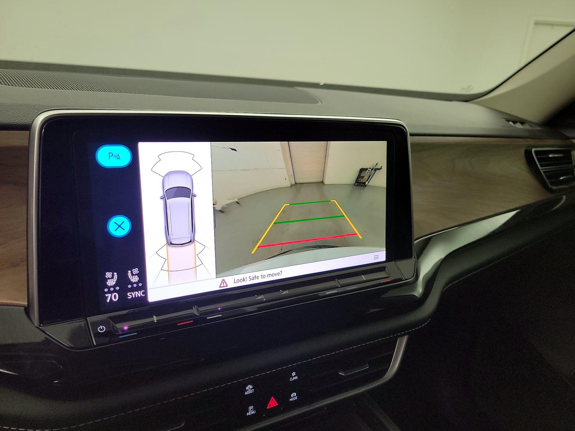 Thumbnail: 2024 Volkswagen Atlas - 14