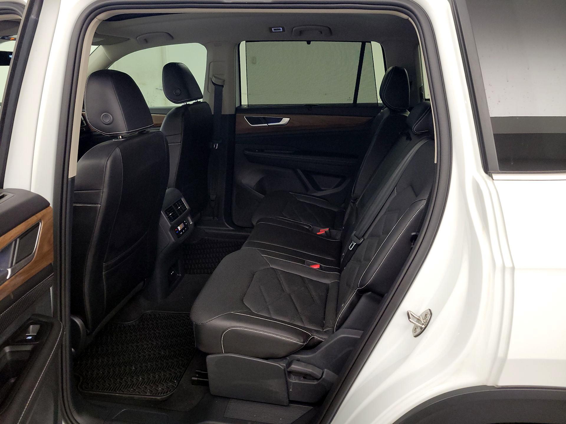 Thumbnail: 2024 Volkswagen Atlas - 20