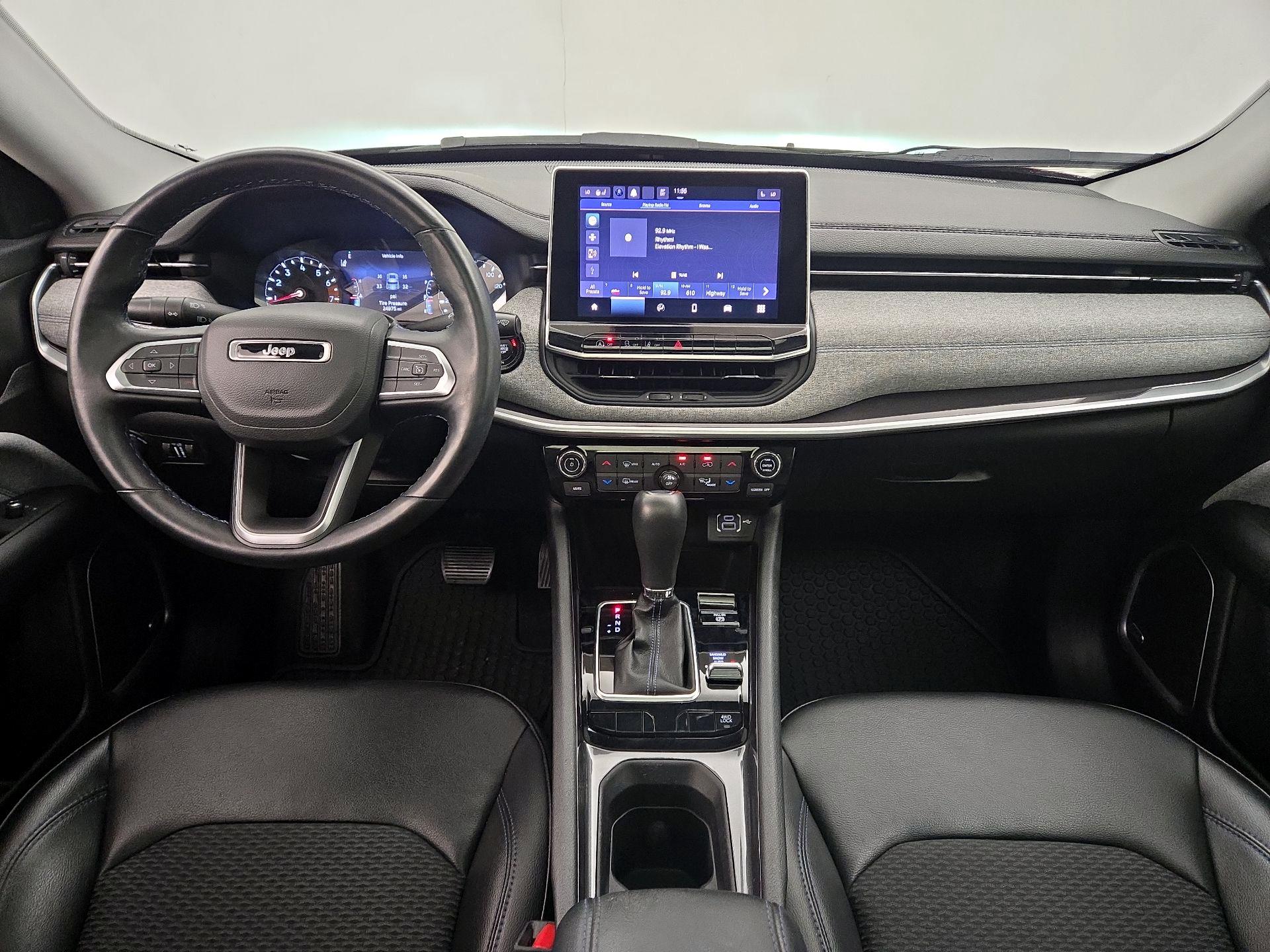 Thumbnail: 2022 Jeep Compass - 9