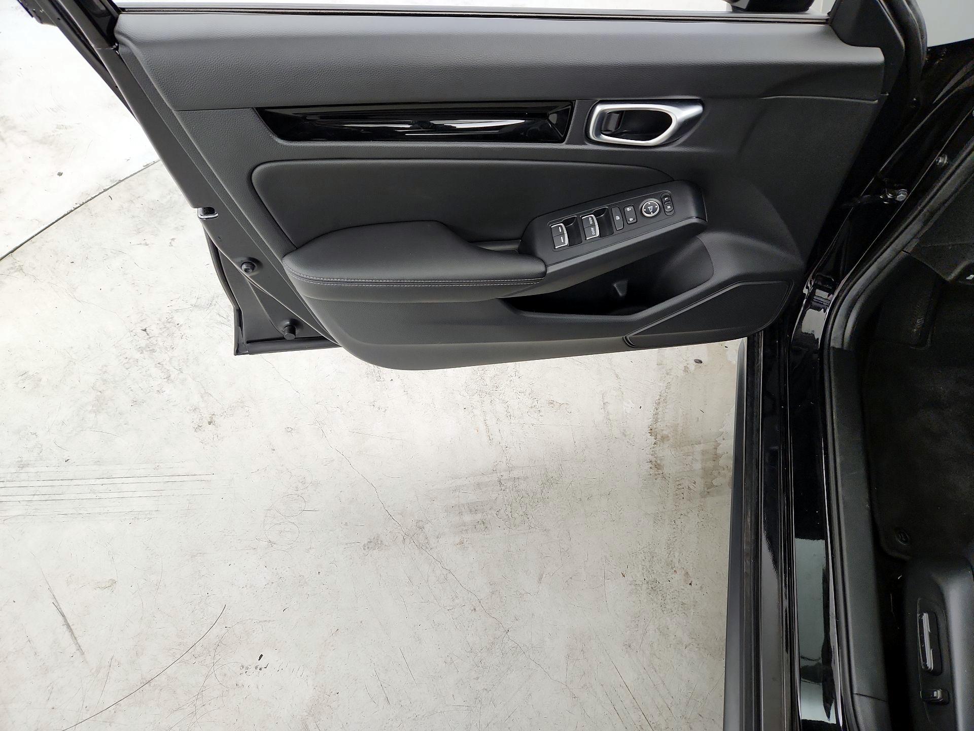 Thumbnail: 2024 Honda Civic - 12