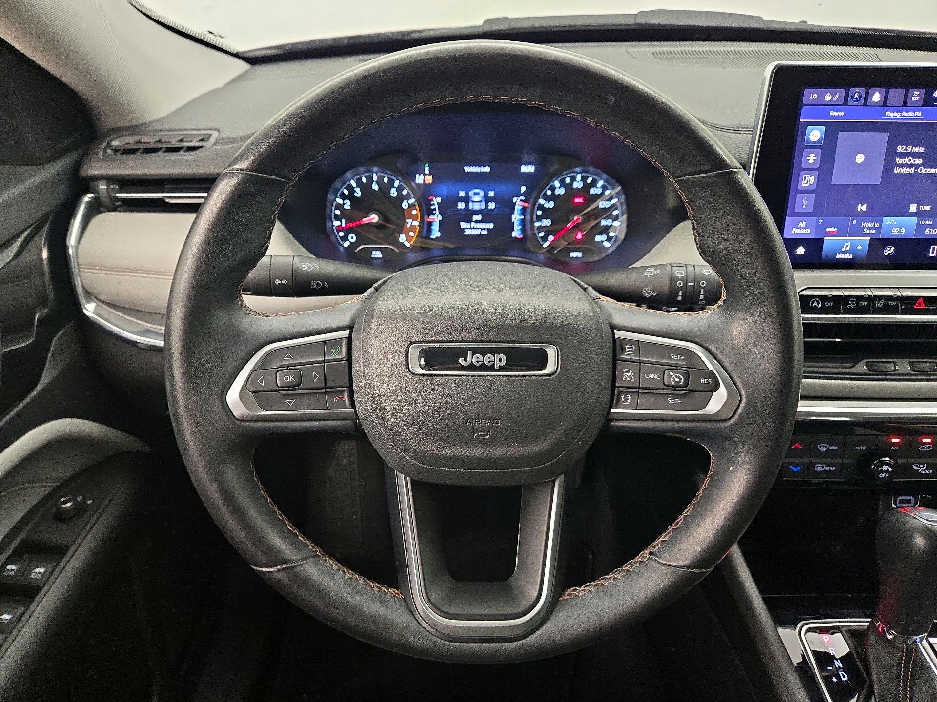 Thumbnail: 2022 Jeep Compass - 10