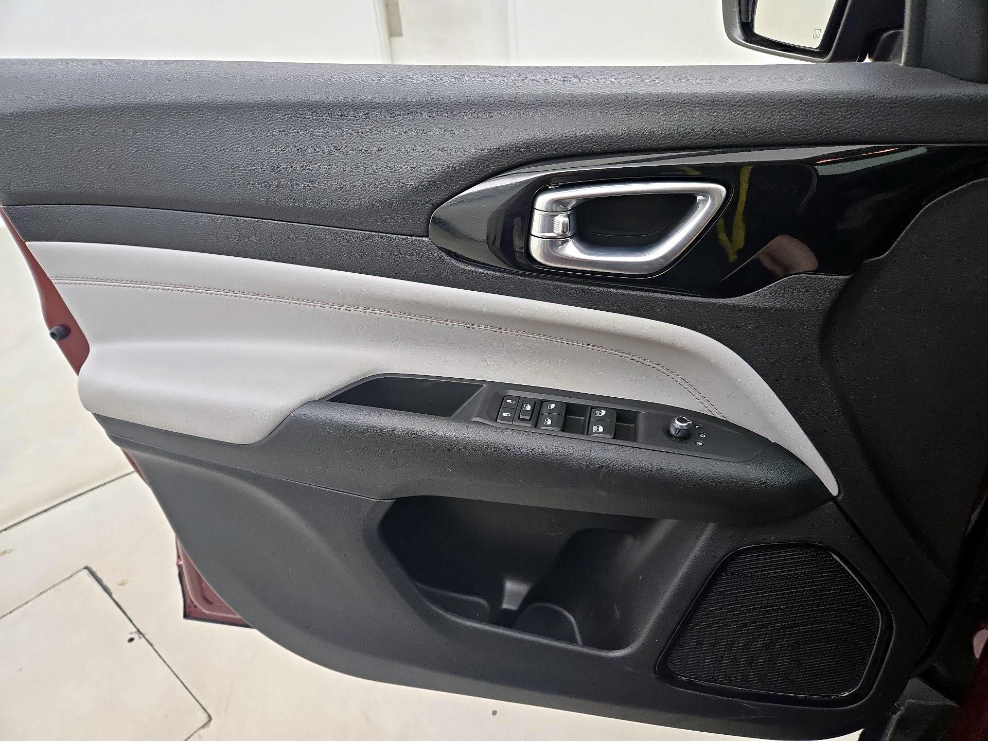 Thumbnail: 2022 Jeep Compass - 12