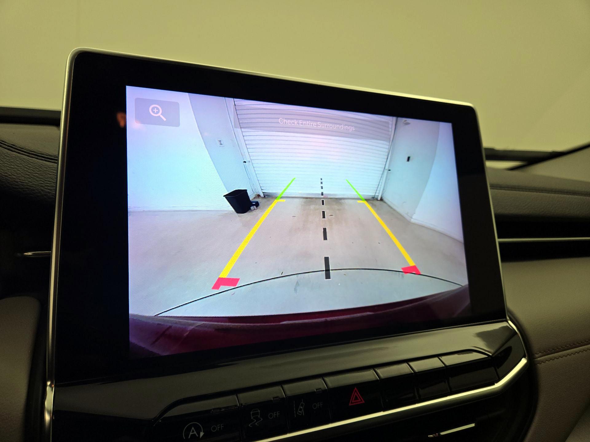 Thumbnail: 2022 Jeep Compass - 14