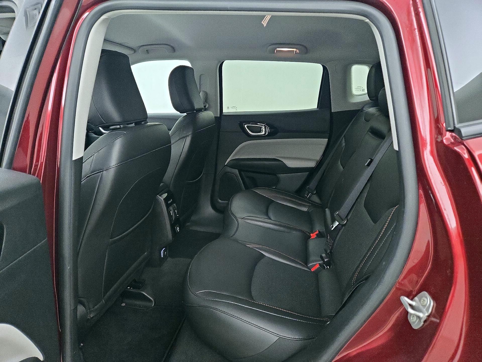 Thumbnail: 2022 Jeep Compass - 19