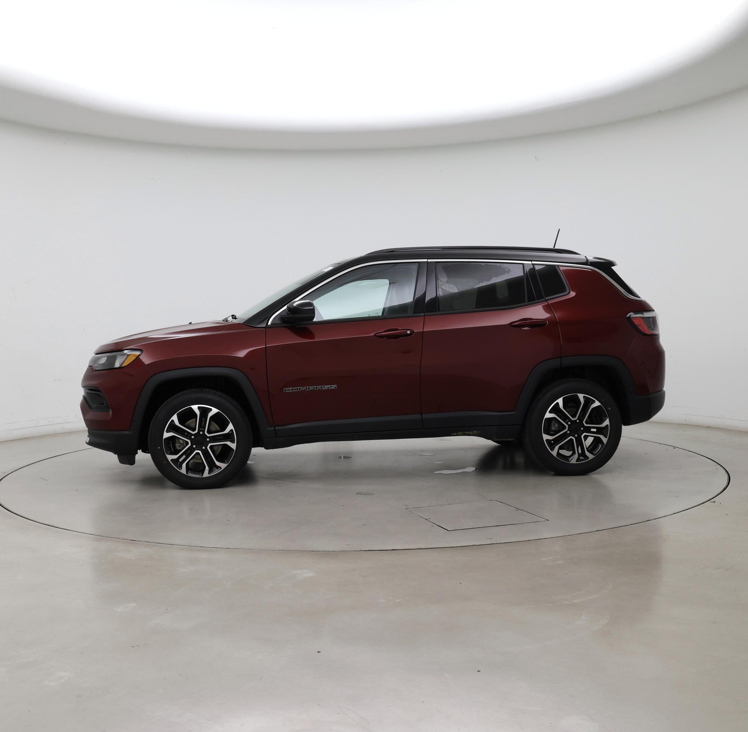 Thumbnail: 2022 Jeep Compass - 3