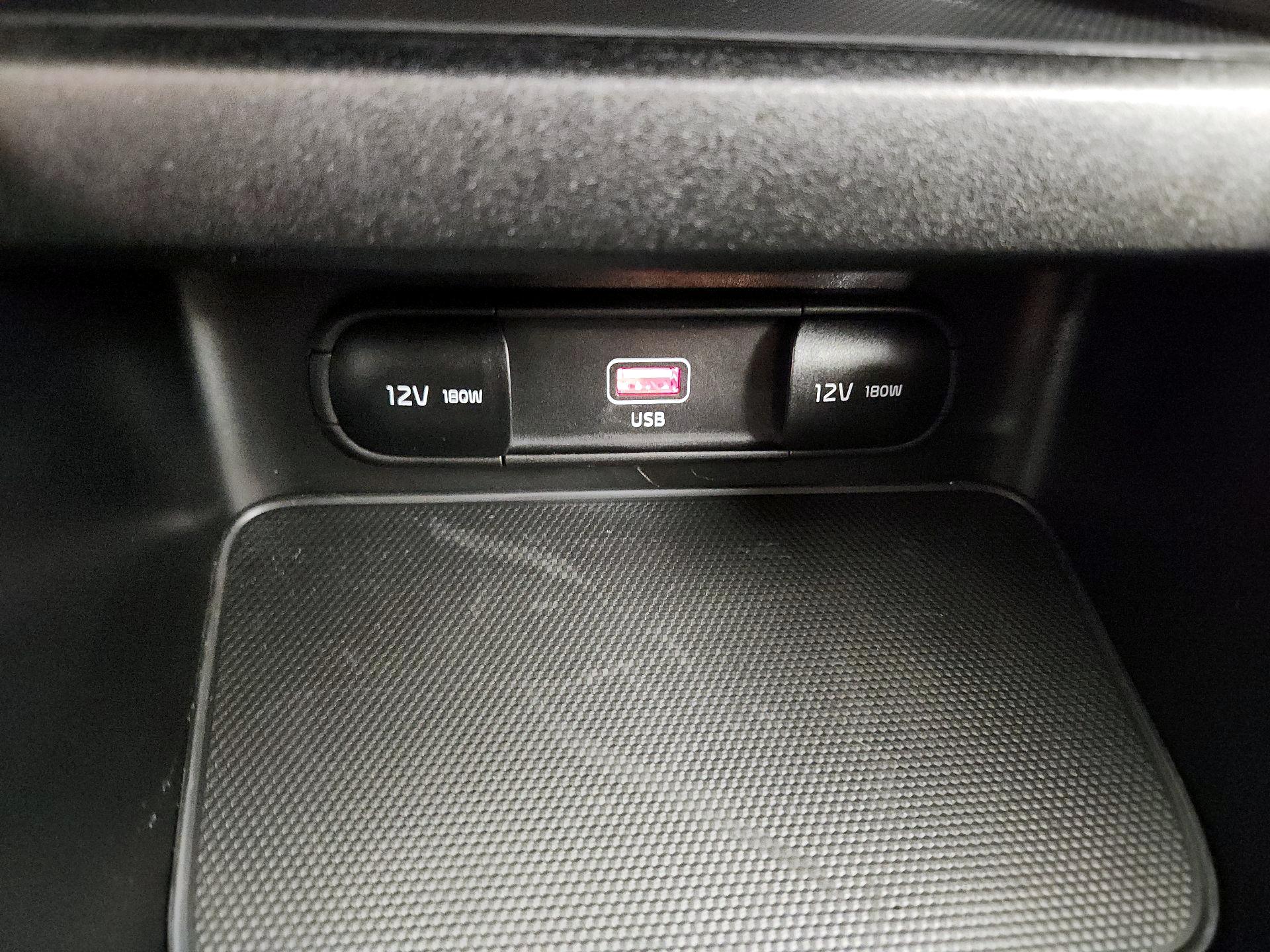 Thumbnail: 2023 Kia Forte - 18