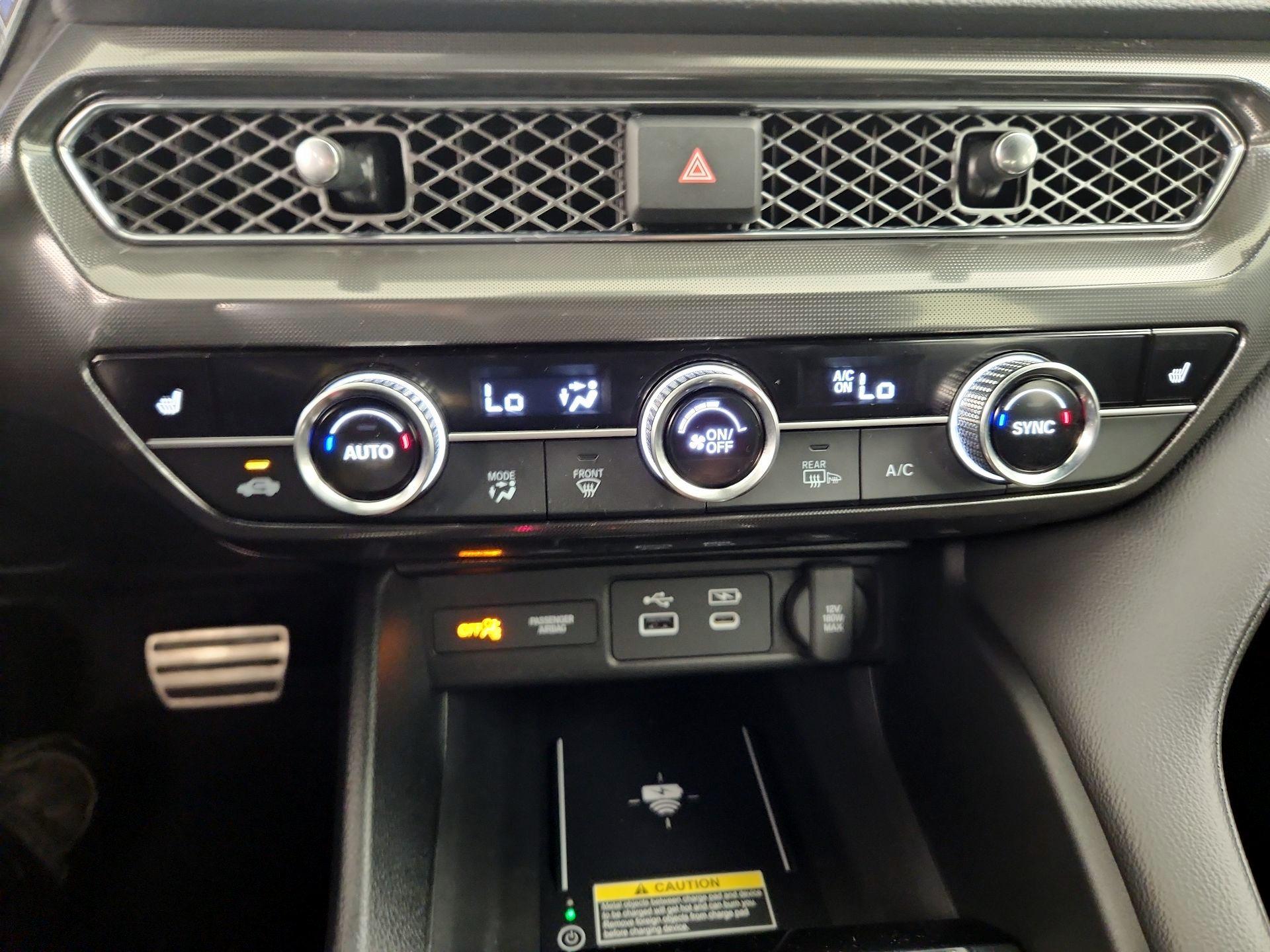 Thumbnail: 2023 Acura Integra - 16