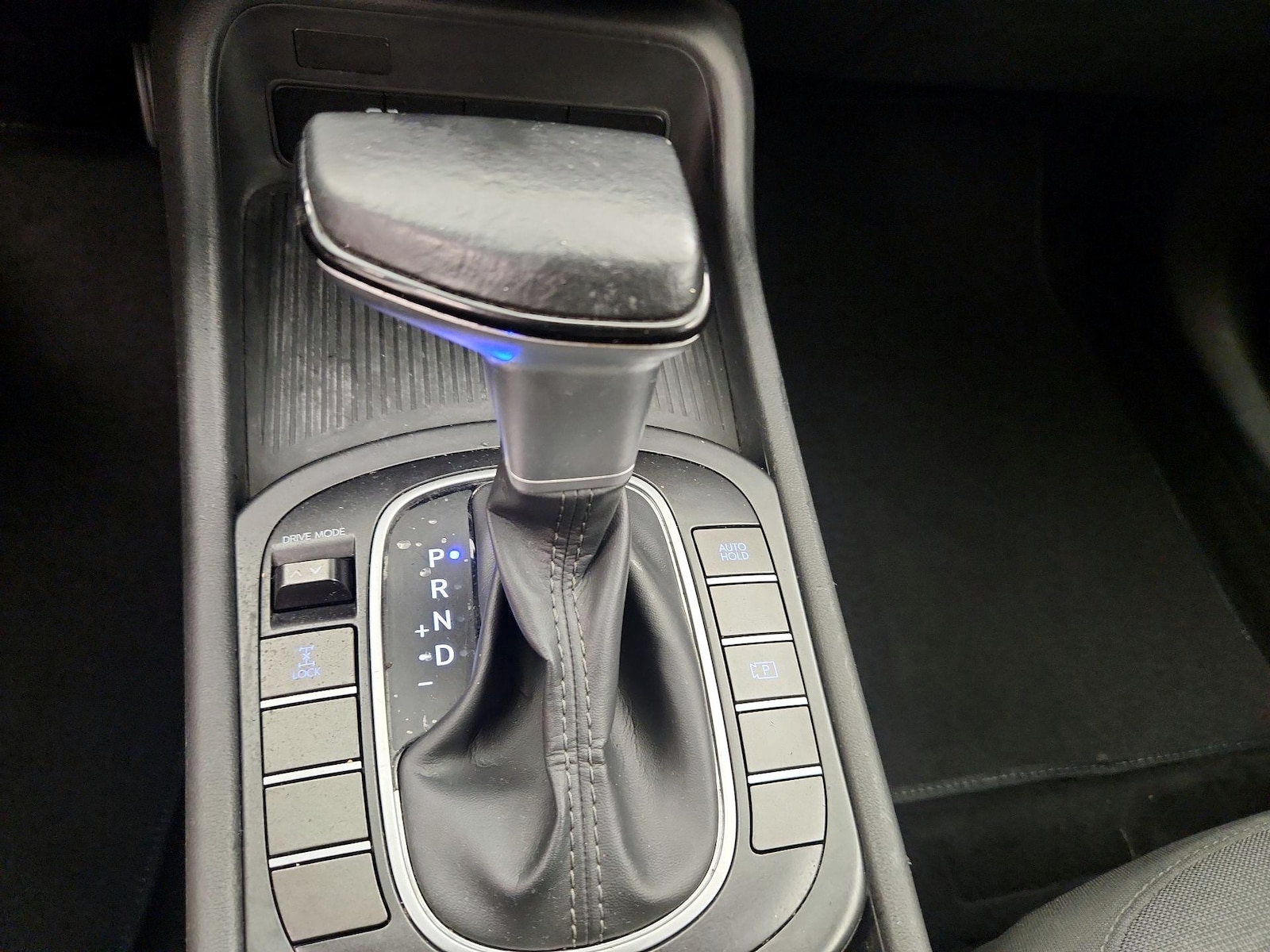 2024 Hyundai Kona SEL - Photo 18