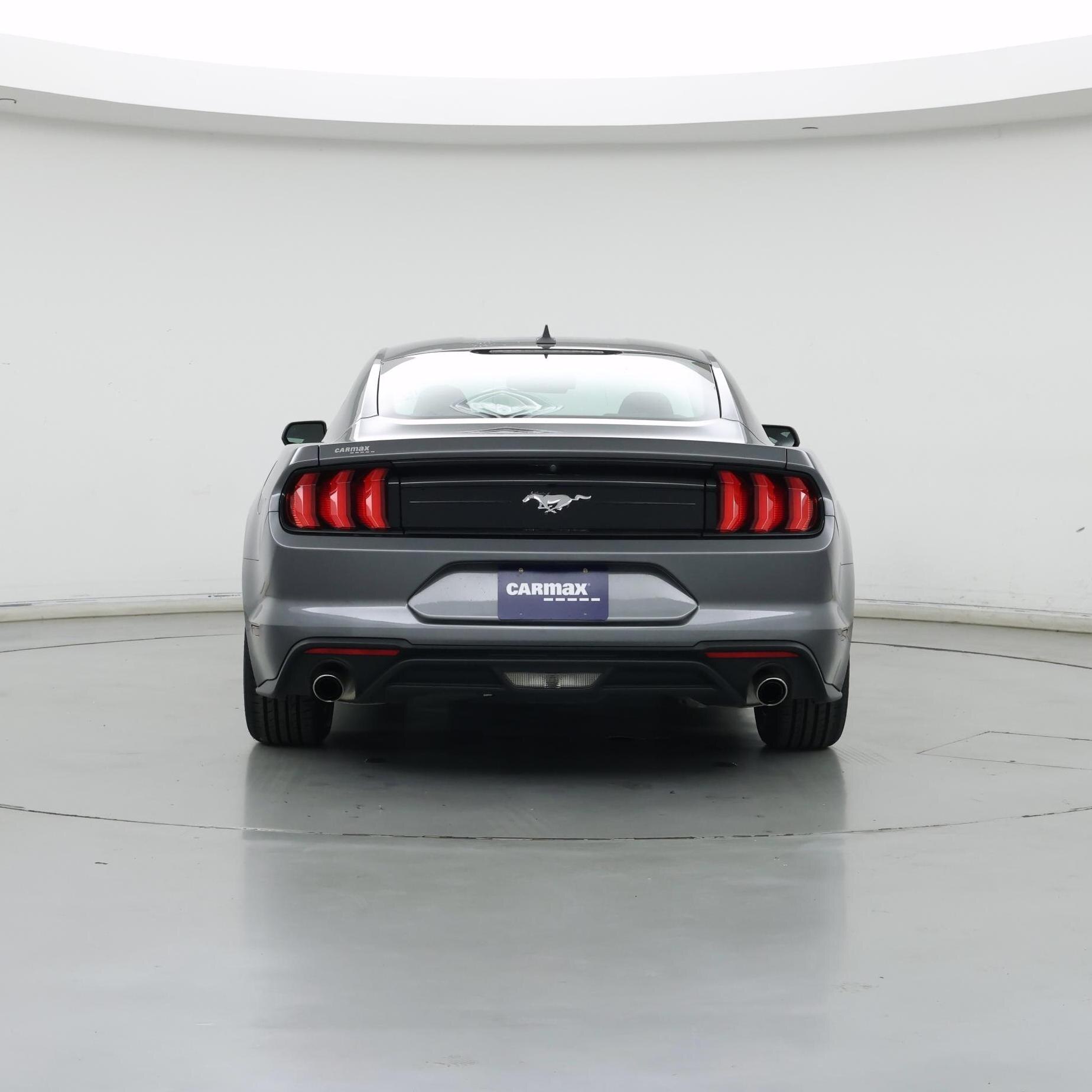 Thumbnail: 2022 Ford Mustang - 6