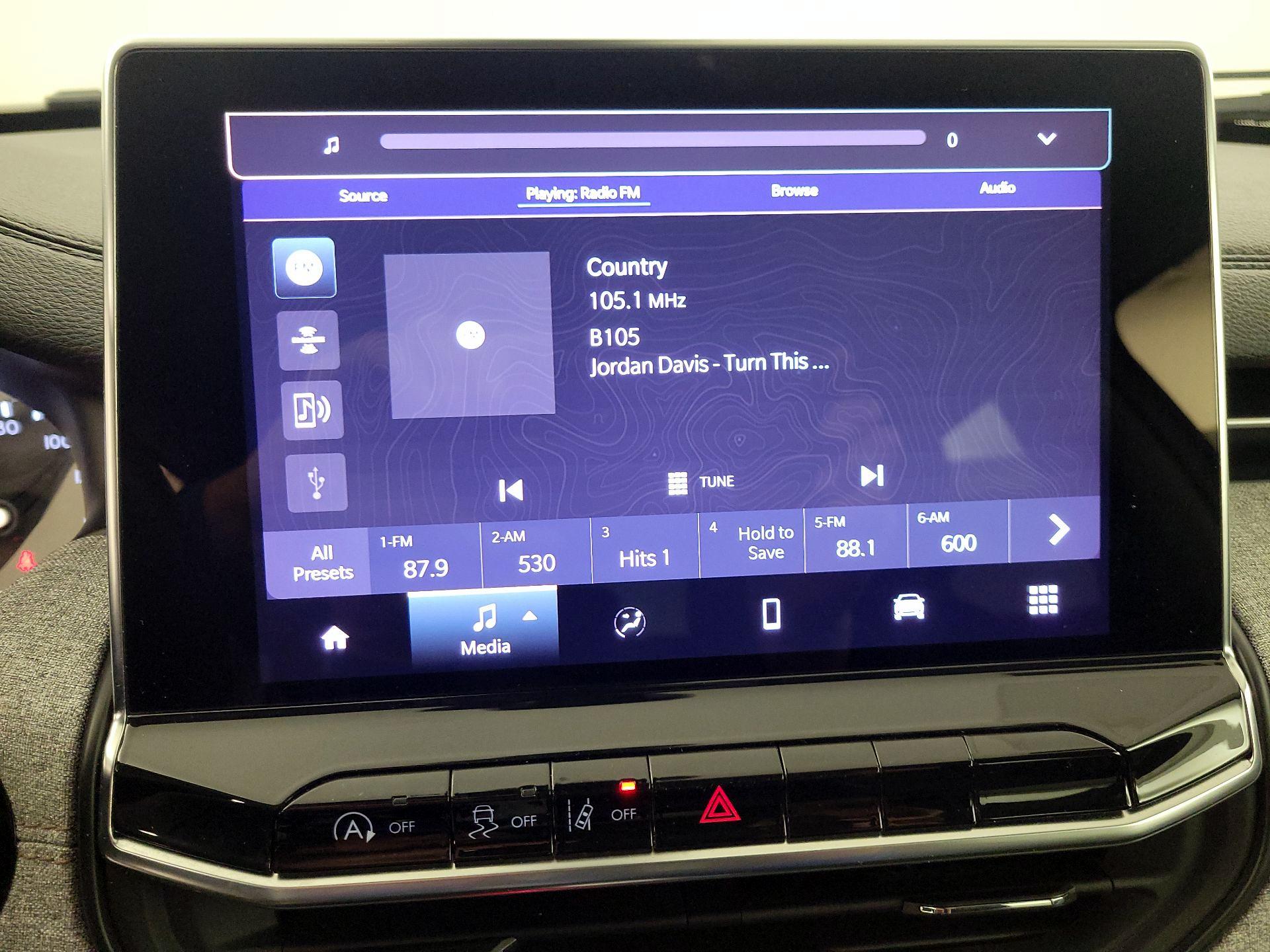 Thumbnail: 2022 Jeep Compass - 15