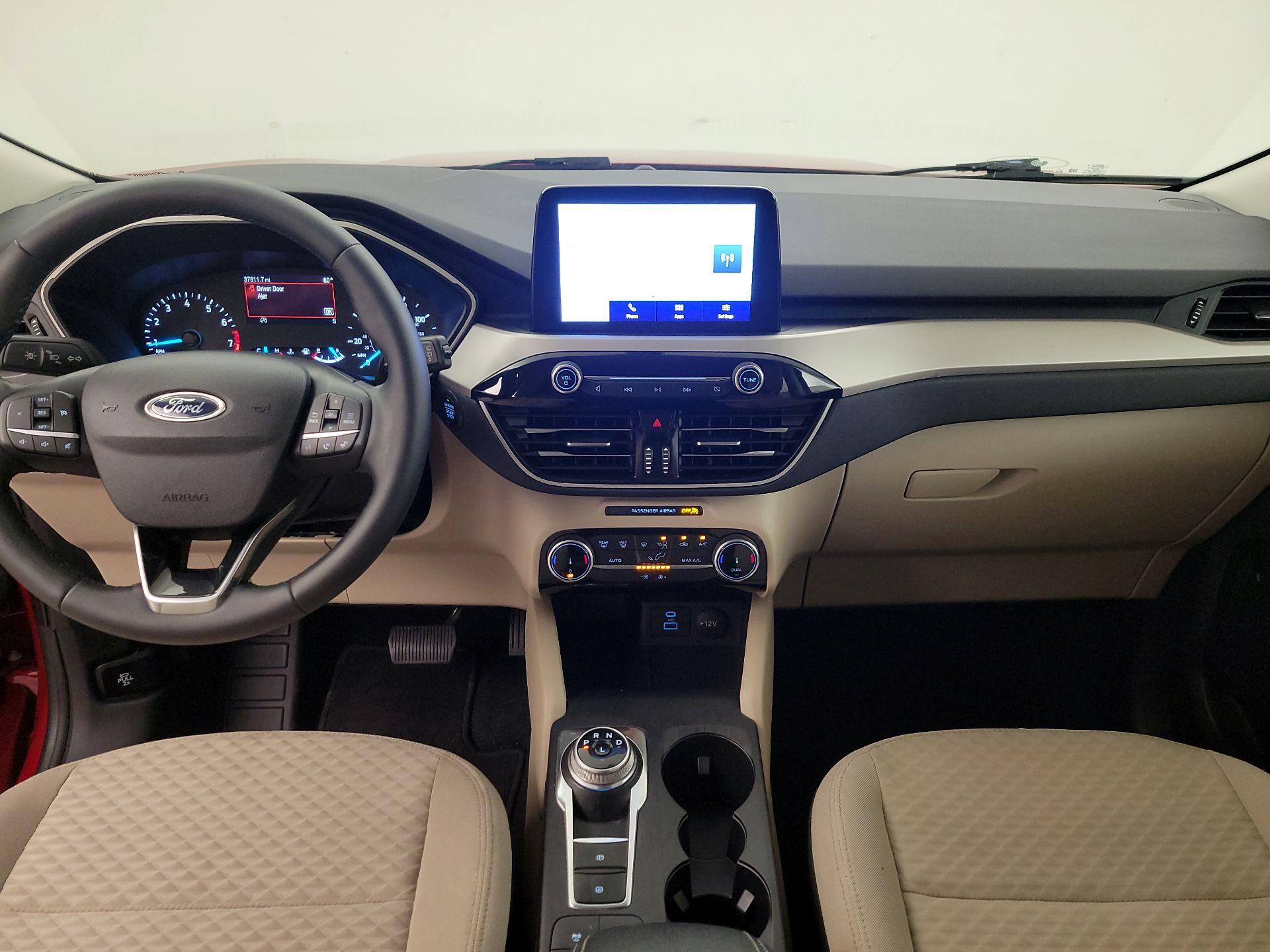 Thumbnail: 2022 Ford Escape - 9