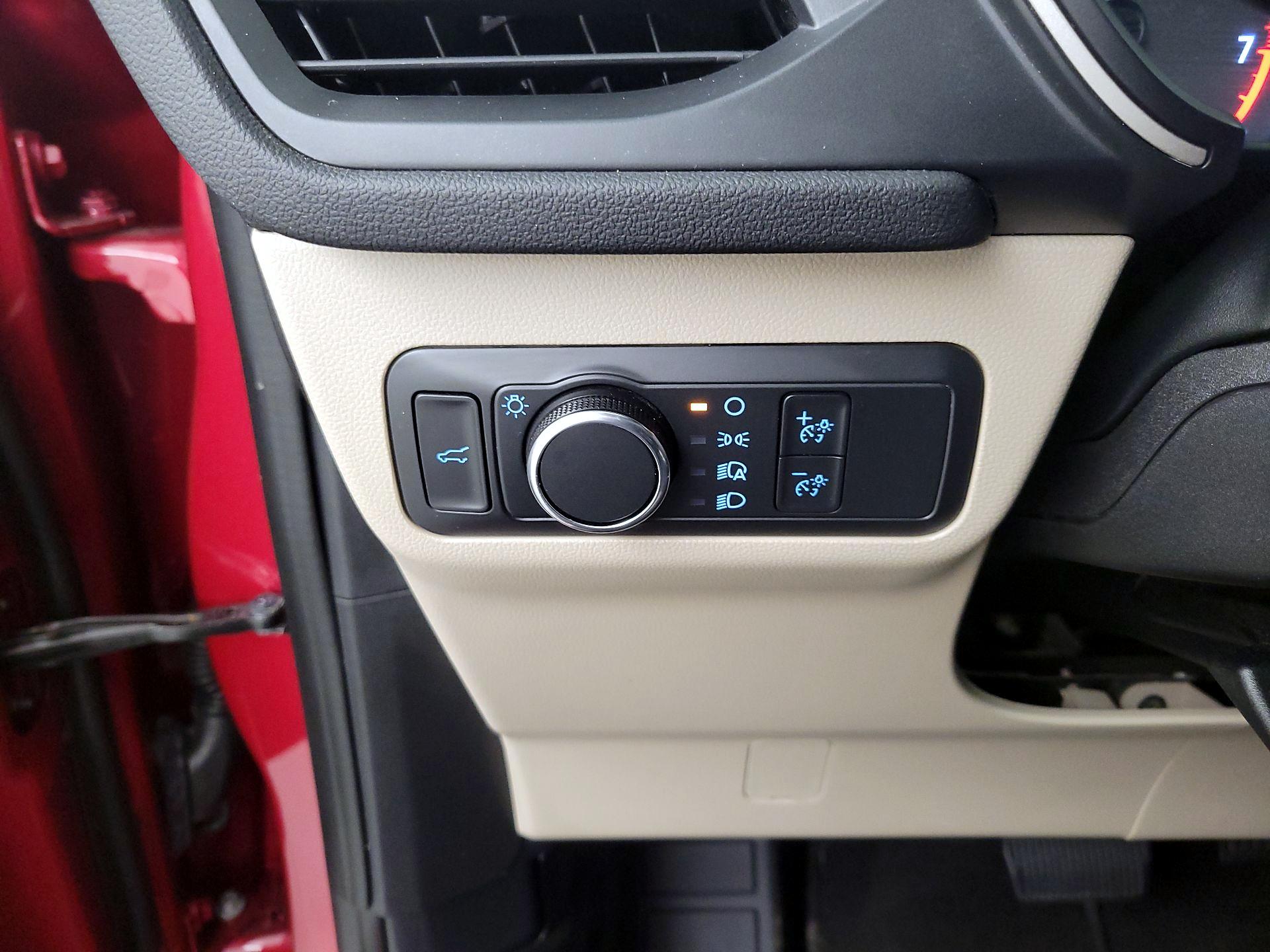 Thumbnail: 2022 Ford Escape - 13