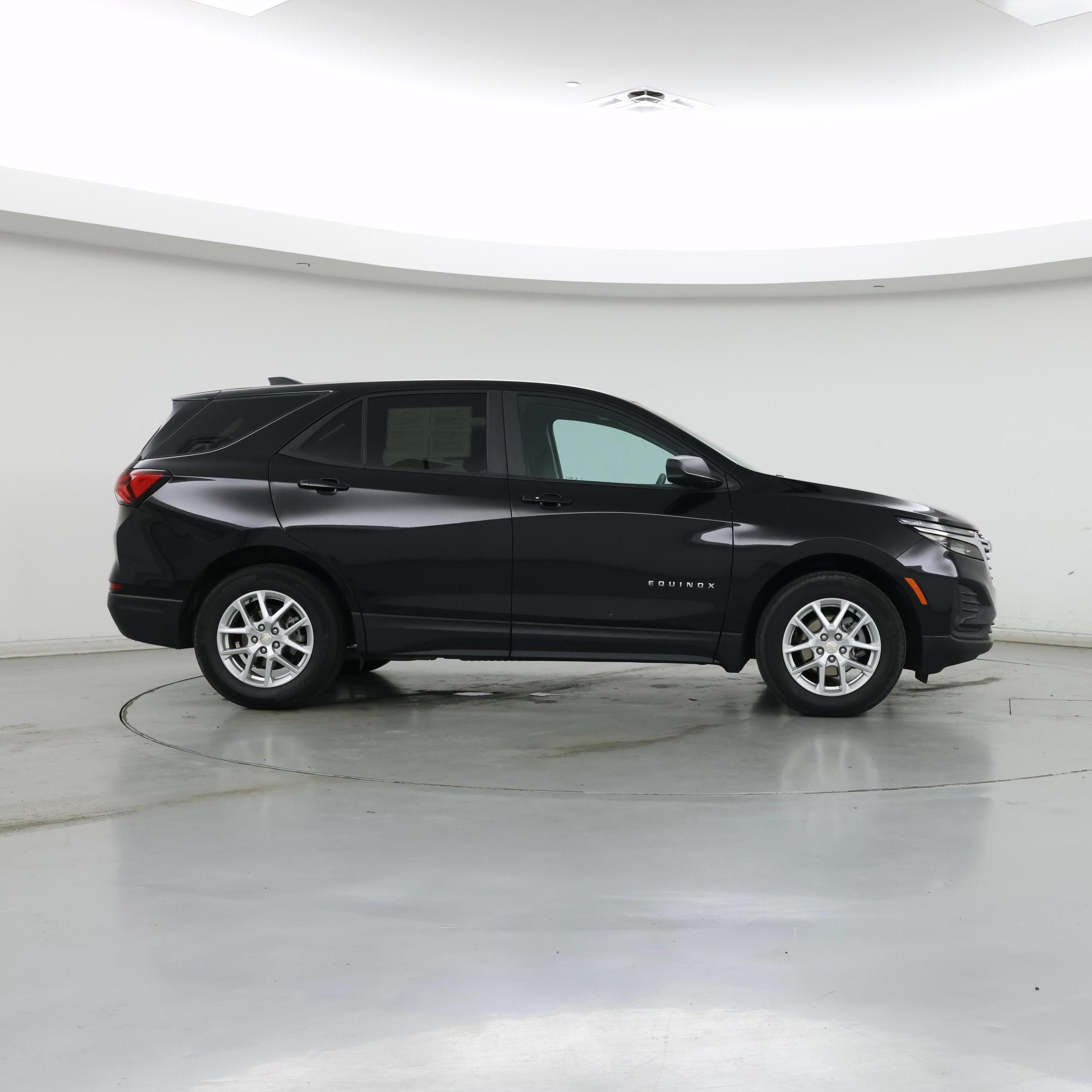 Thumbnail: 2023 Chevrolet Equinox - 7