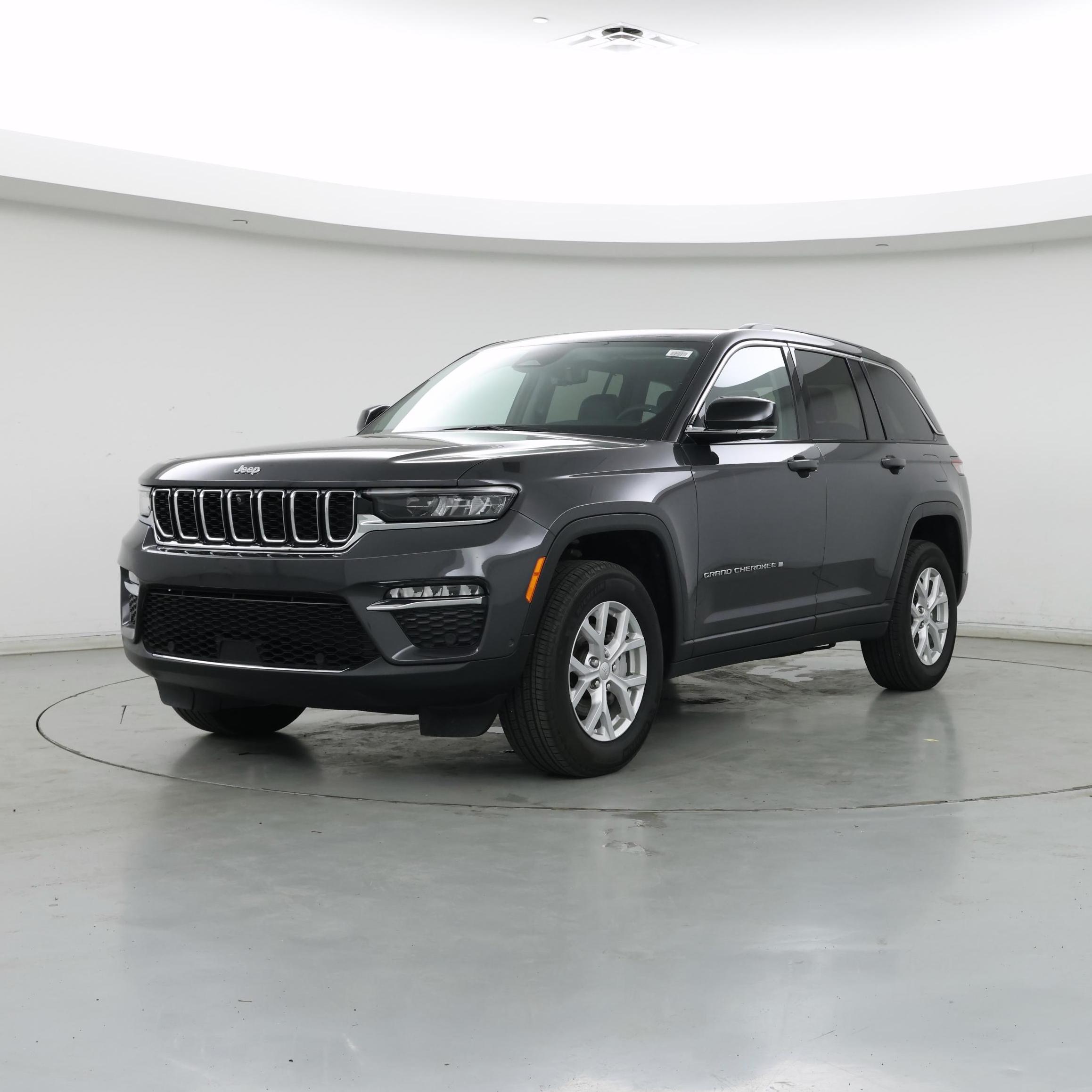 Thumbnail: 2023 Jeep Grand Cherokee - 4