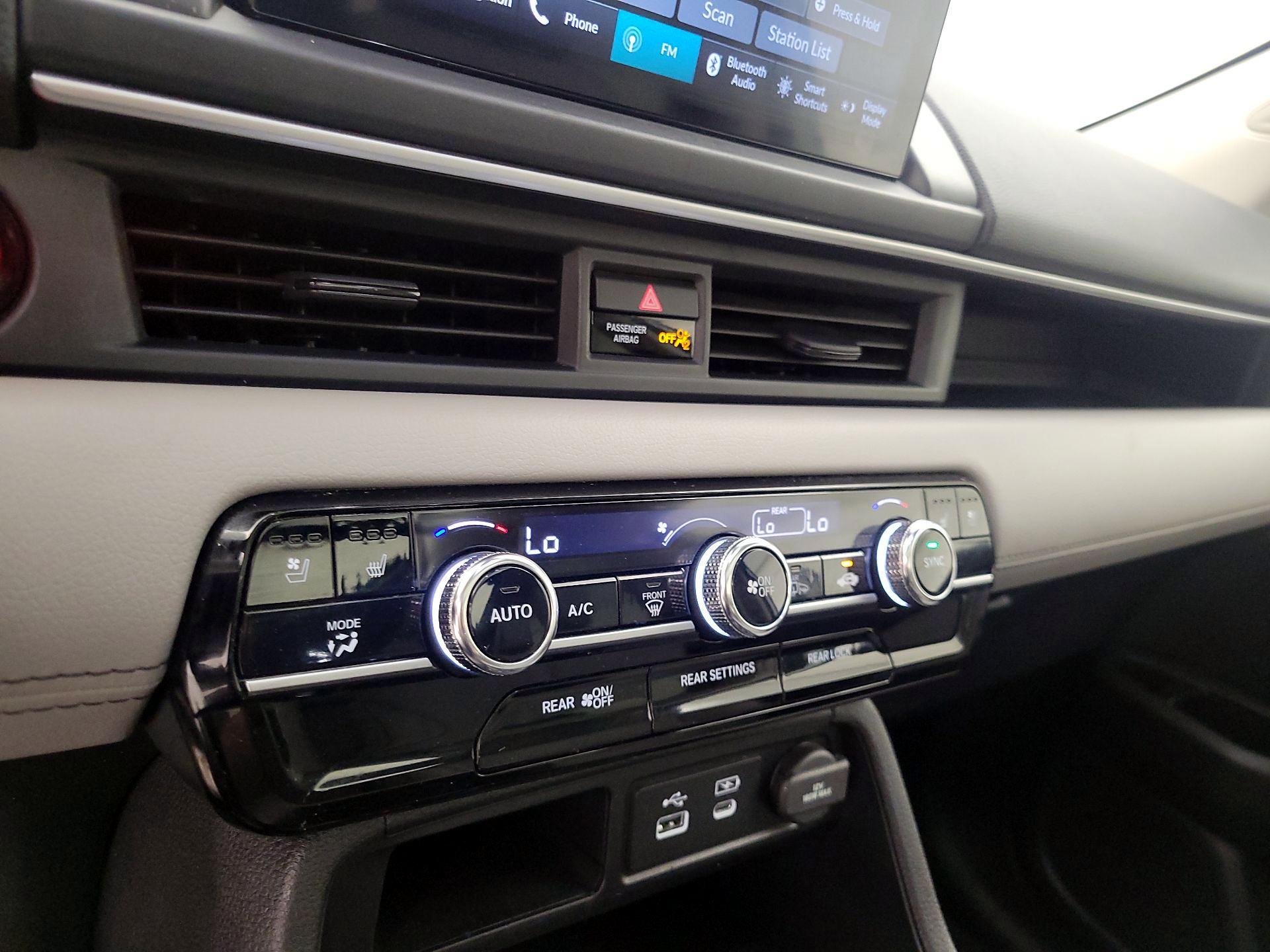 Thumbnail: 2023 Honda Pilot - 16