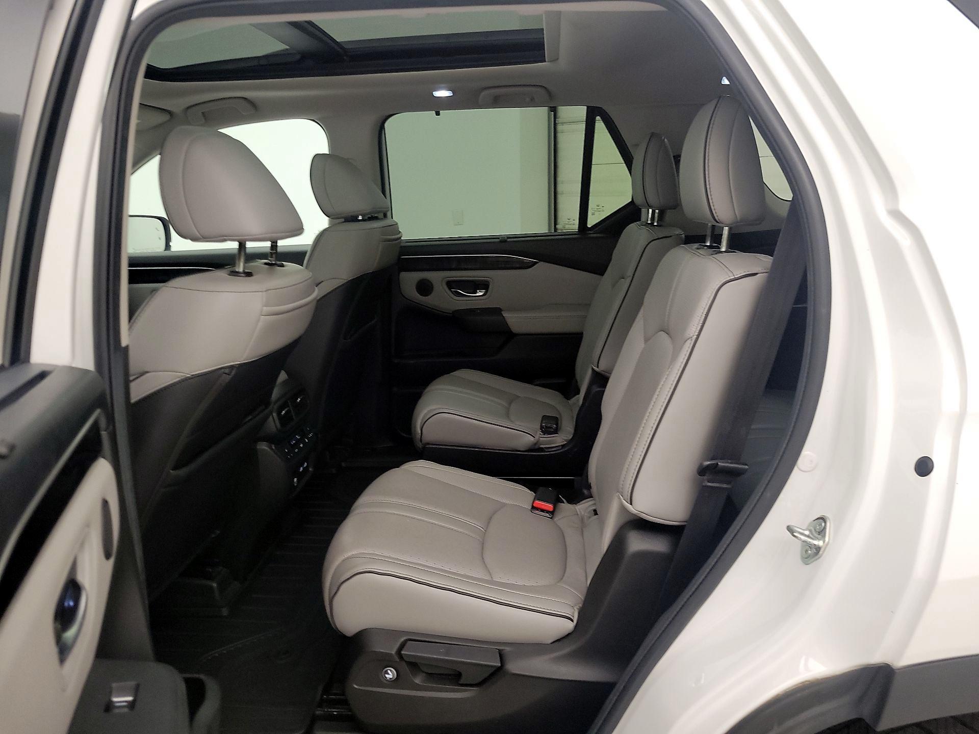 Thumbnail: 2023 Honda Pilot - 20