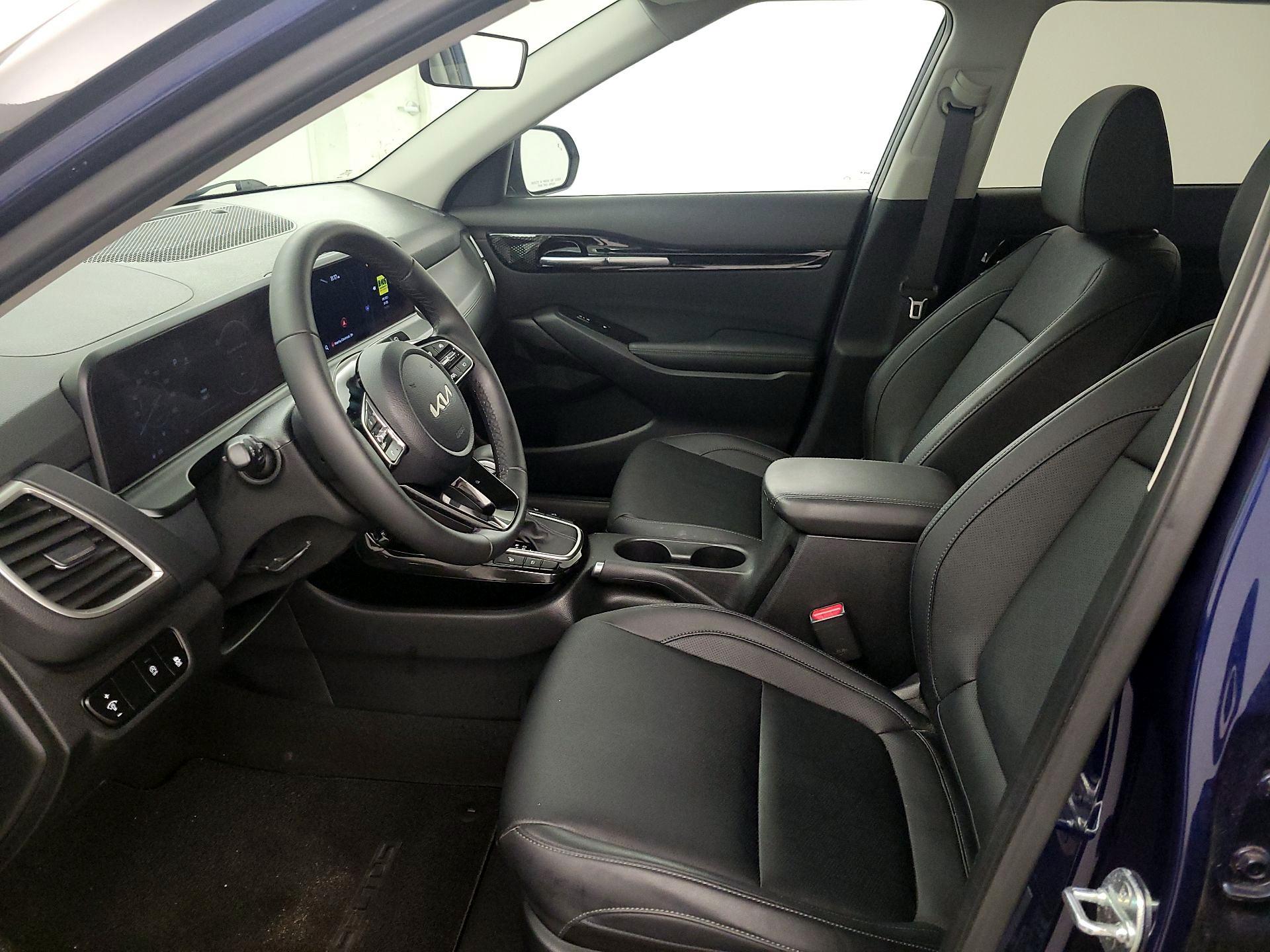 Thumbnail: 2024 Kia Seltos - 11