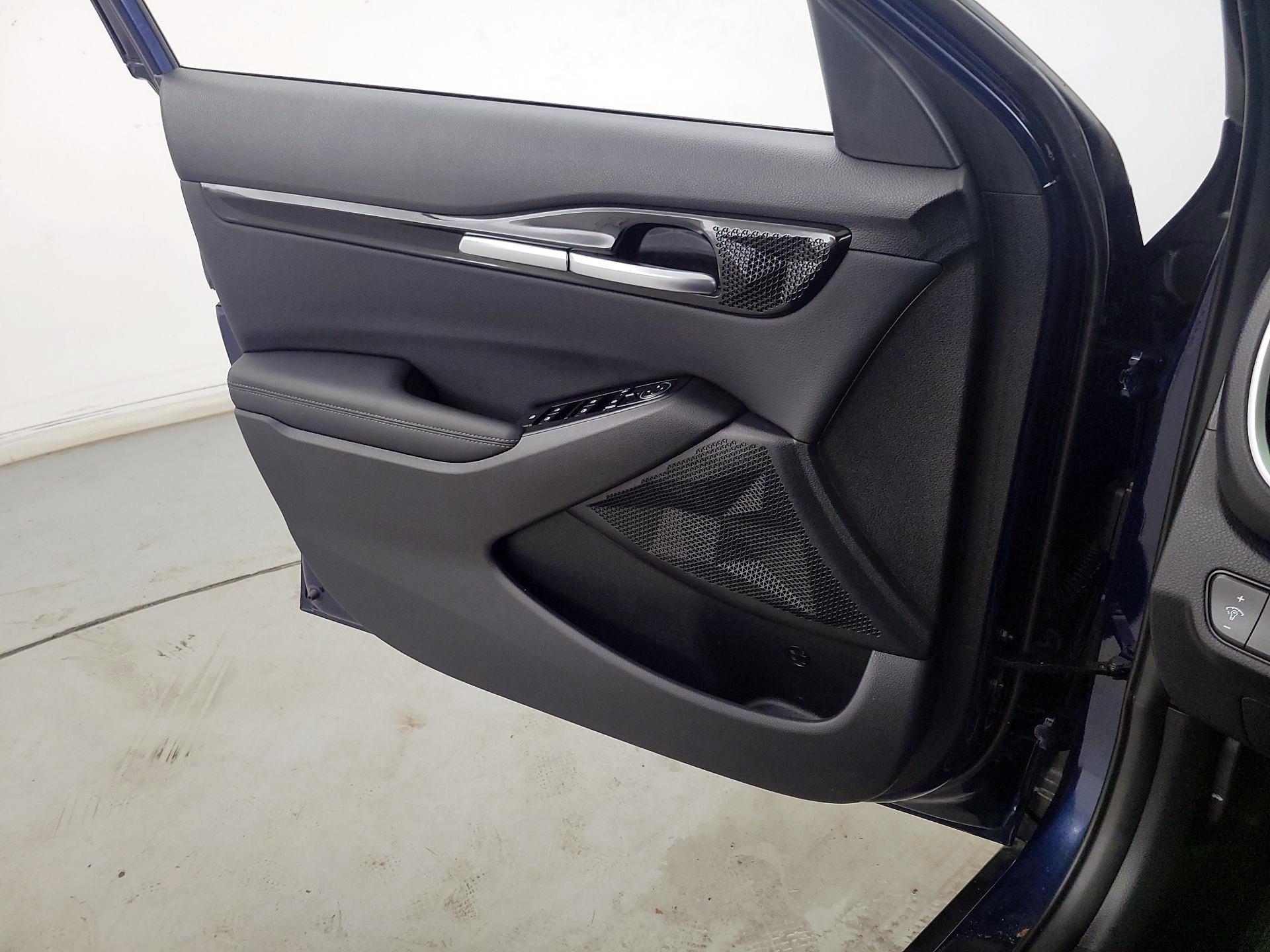 Thumbnail: 2024 Kia Seltos - 12