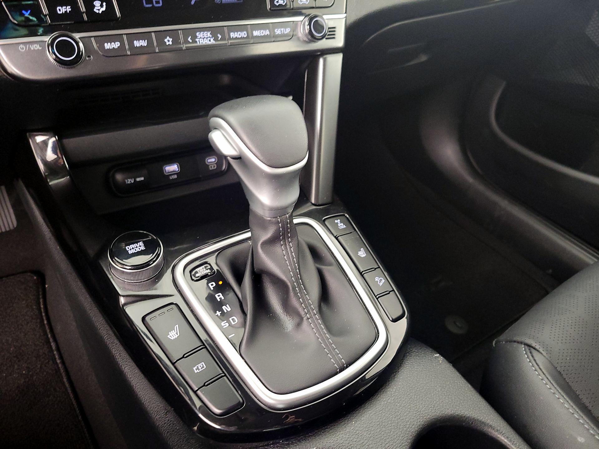 Thumbnail: 2024 Kia Seltos - 18