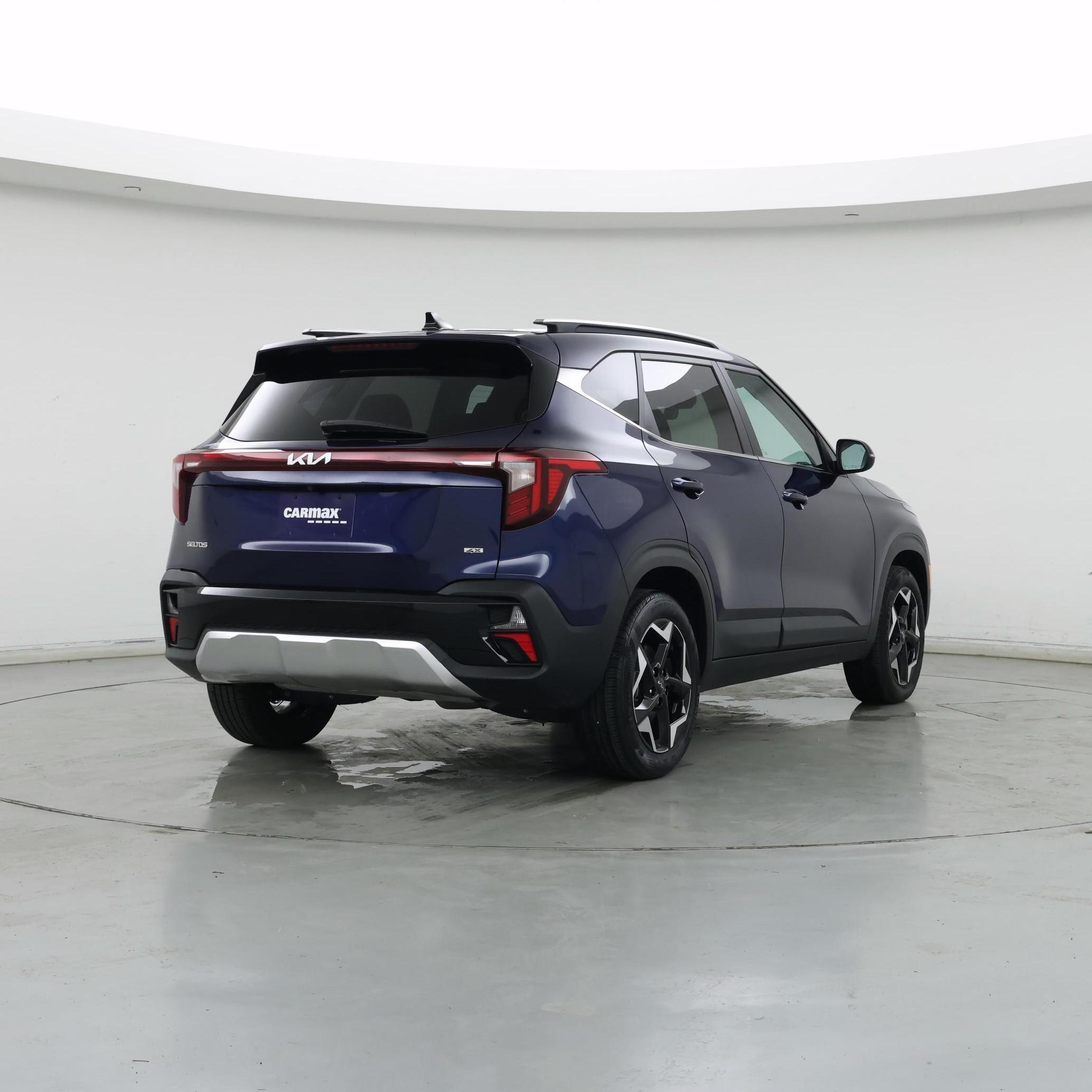 Thumbnail: 2024 Kia Seltos - 8