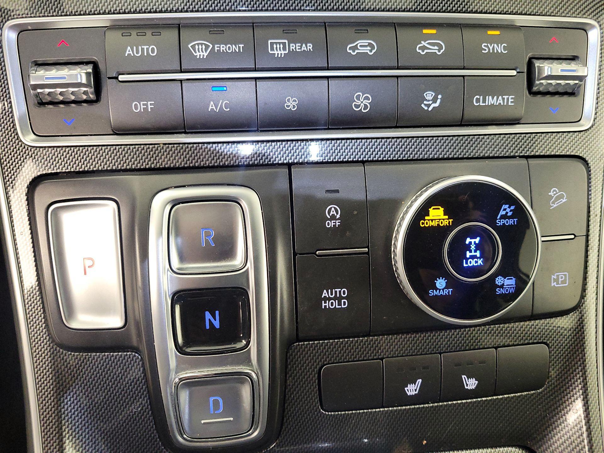 Thumbnail: 2023 Hyundai Santa Fe - 17