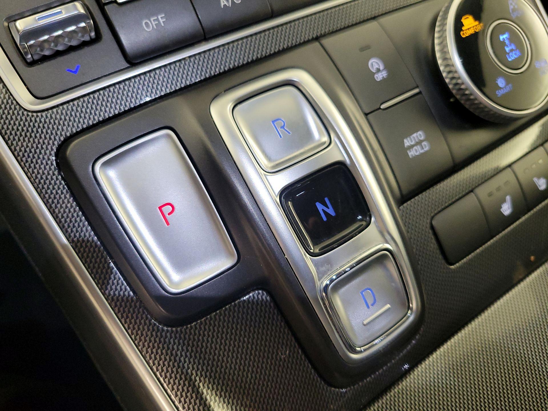 Thumbnail: 2023 Hyundai Santa Fe - 18