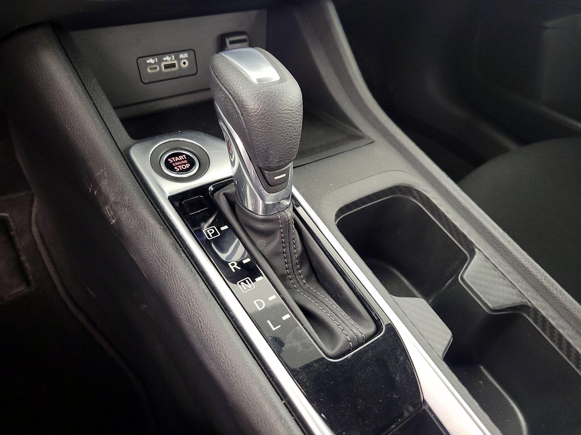 Thumbnail: 2021 Nissan Sentra - 17