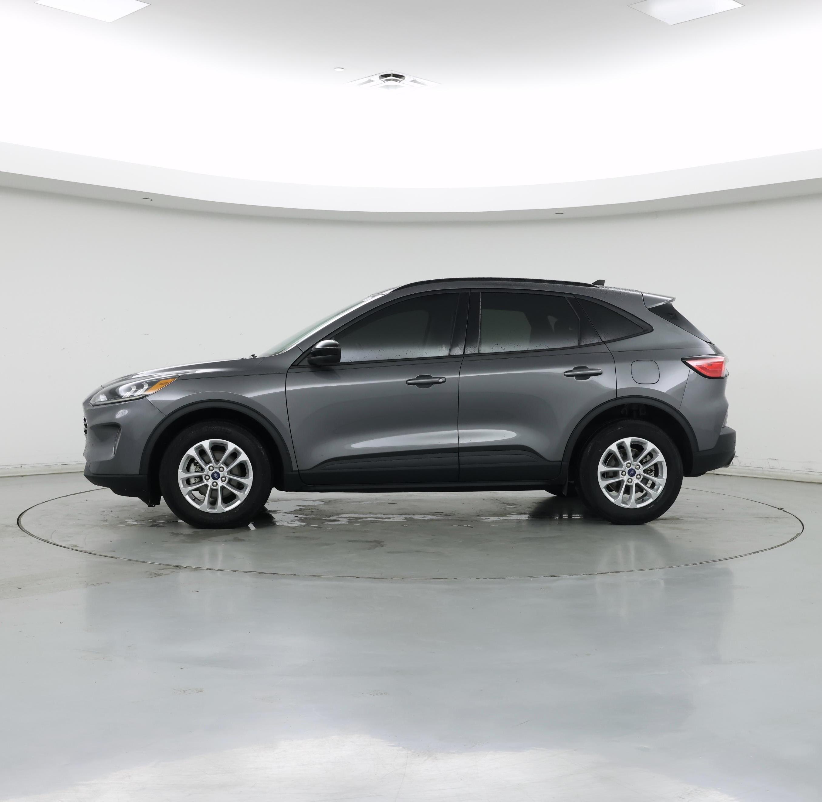 Thumbnail: 2022 Ford Escape - 3