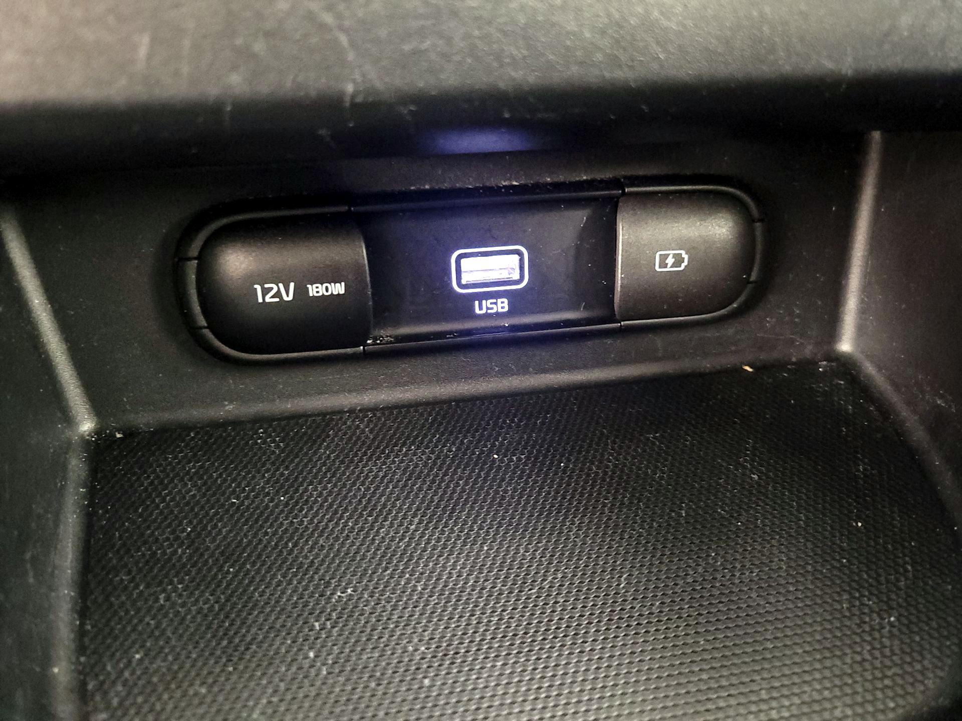 Thumbnail: 2023 Kia Seltos - 19