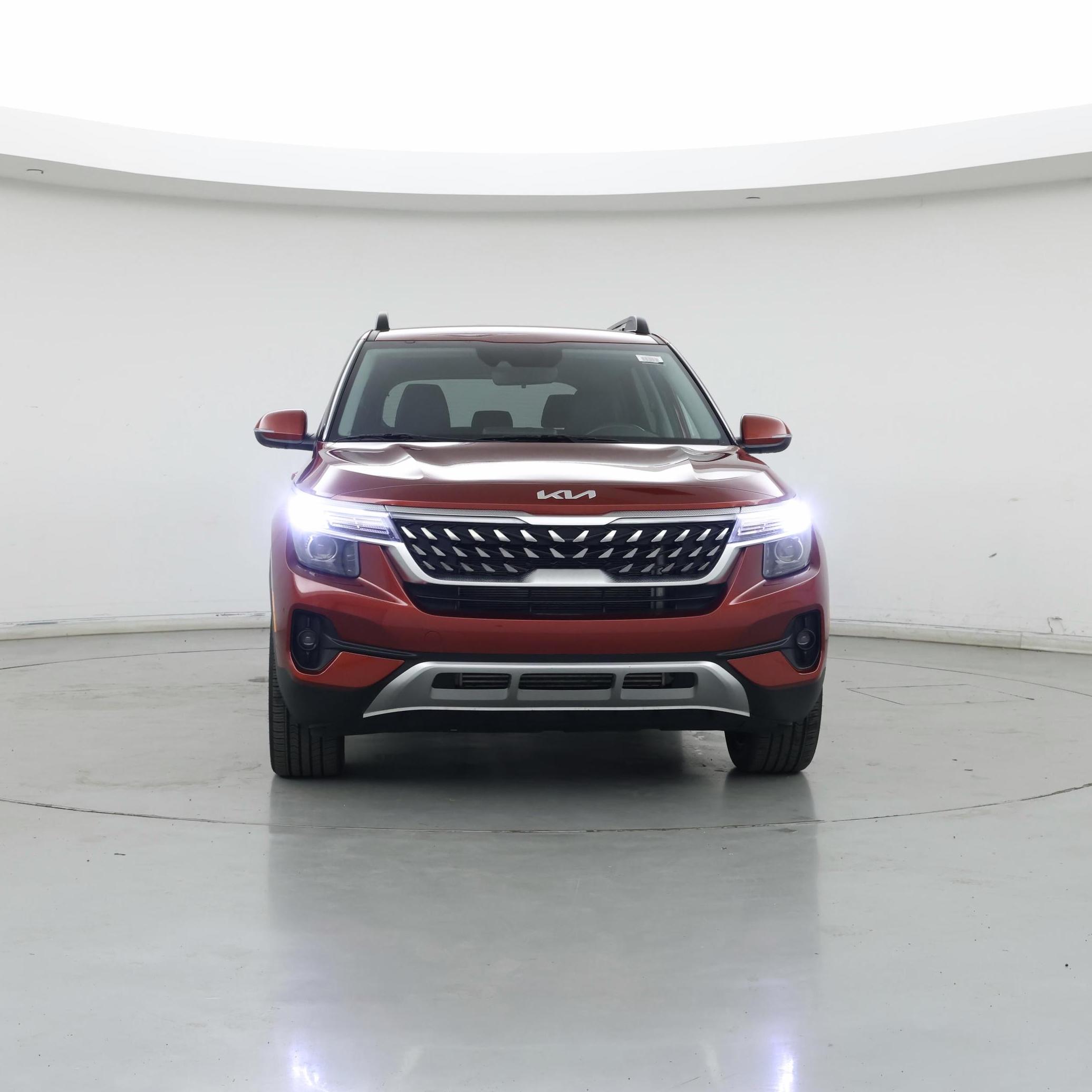 Thumbnail: 2023 Kia Seltos - 5