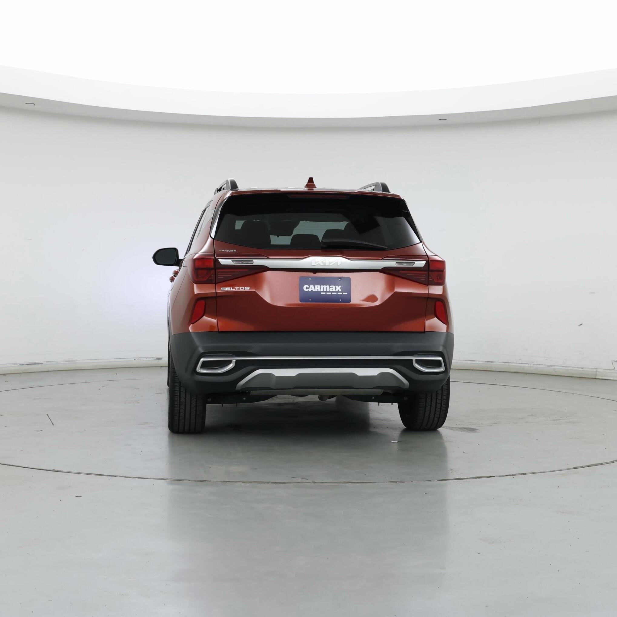 Thumbnail: 2023 Kia Seltos - 6