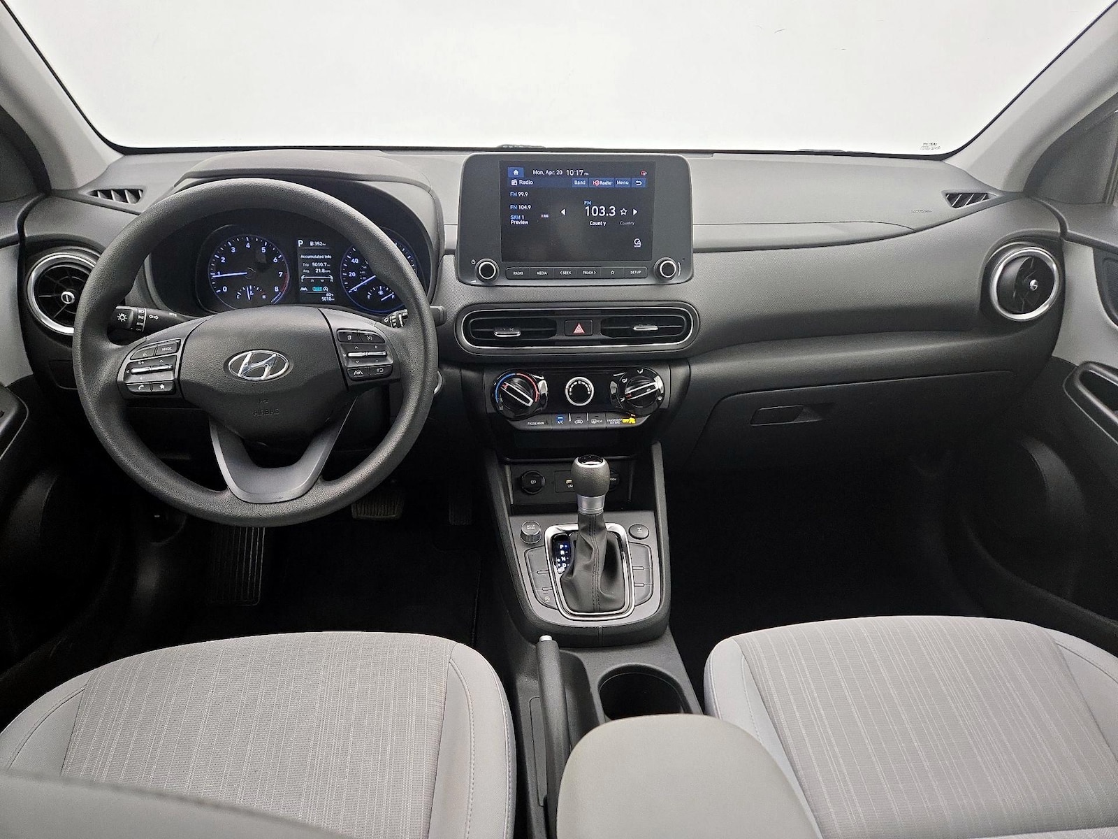 2023 Hyundai Kona SEL - Photo 10