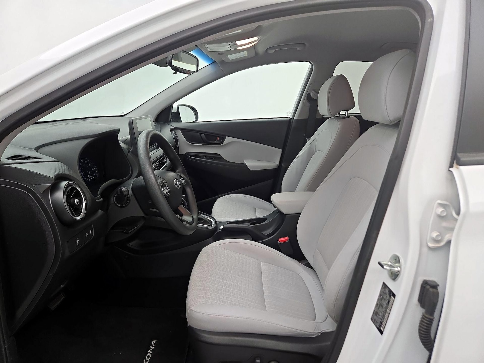 2023 Hyundai Kona SEL - Photo 12