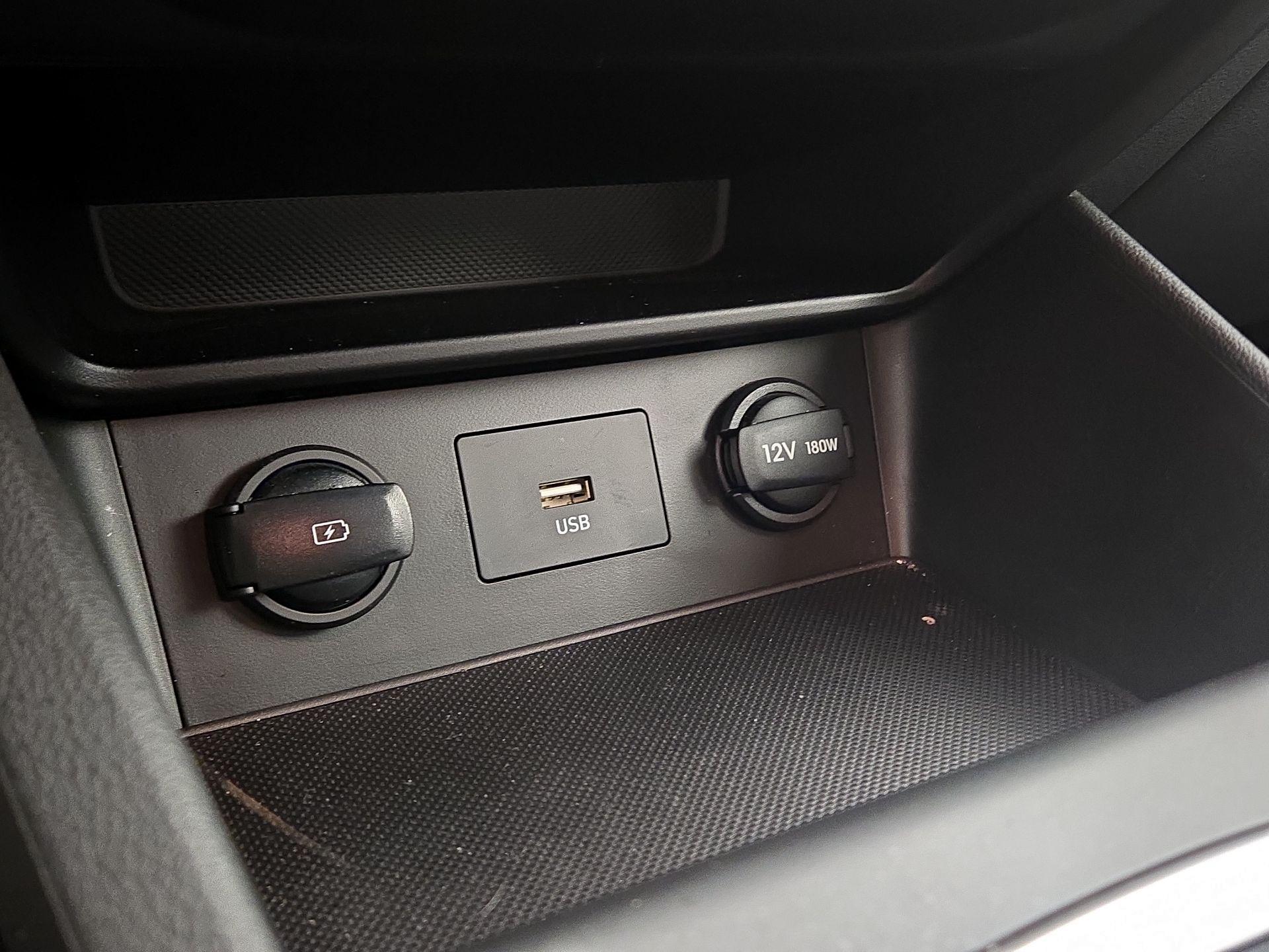 Thumbnail: 2023 Hyundai Kona - 18