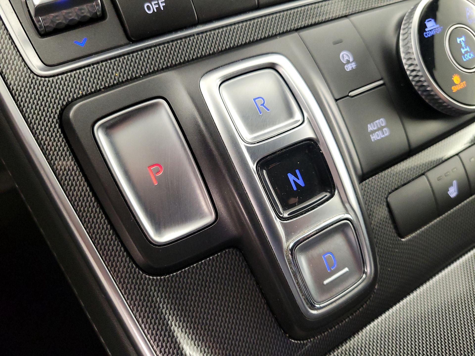 Thumbnail: 2023 Hyundai Santa Fe - 18